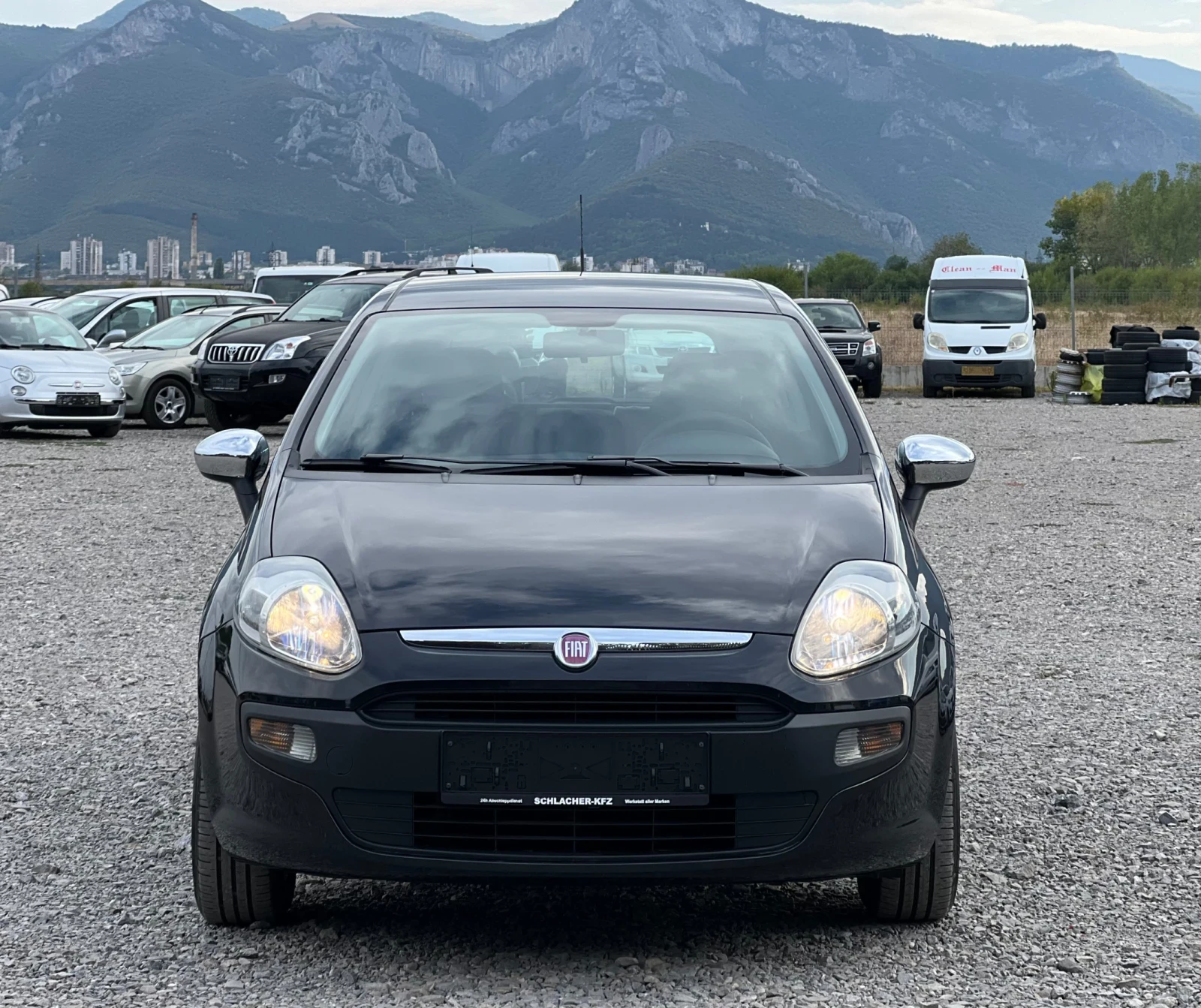 Fiat Punto EVO 1.2i 65к.с * Климатик*  - изображение 2