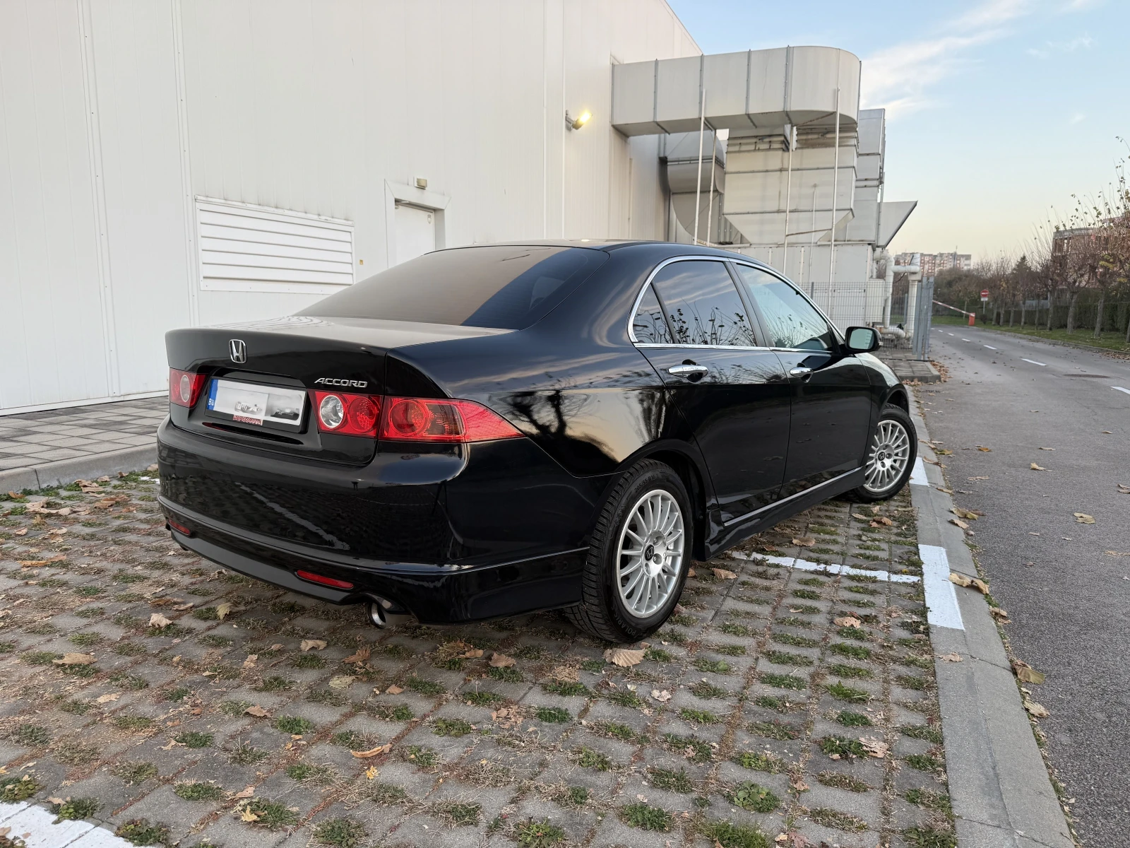 Honda Accord 2.4i TypeS Facelift - изображение 4