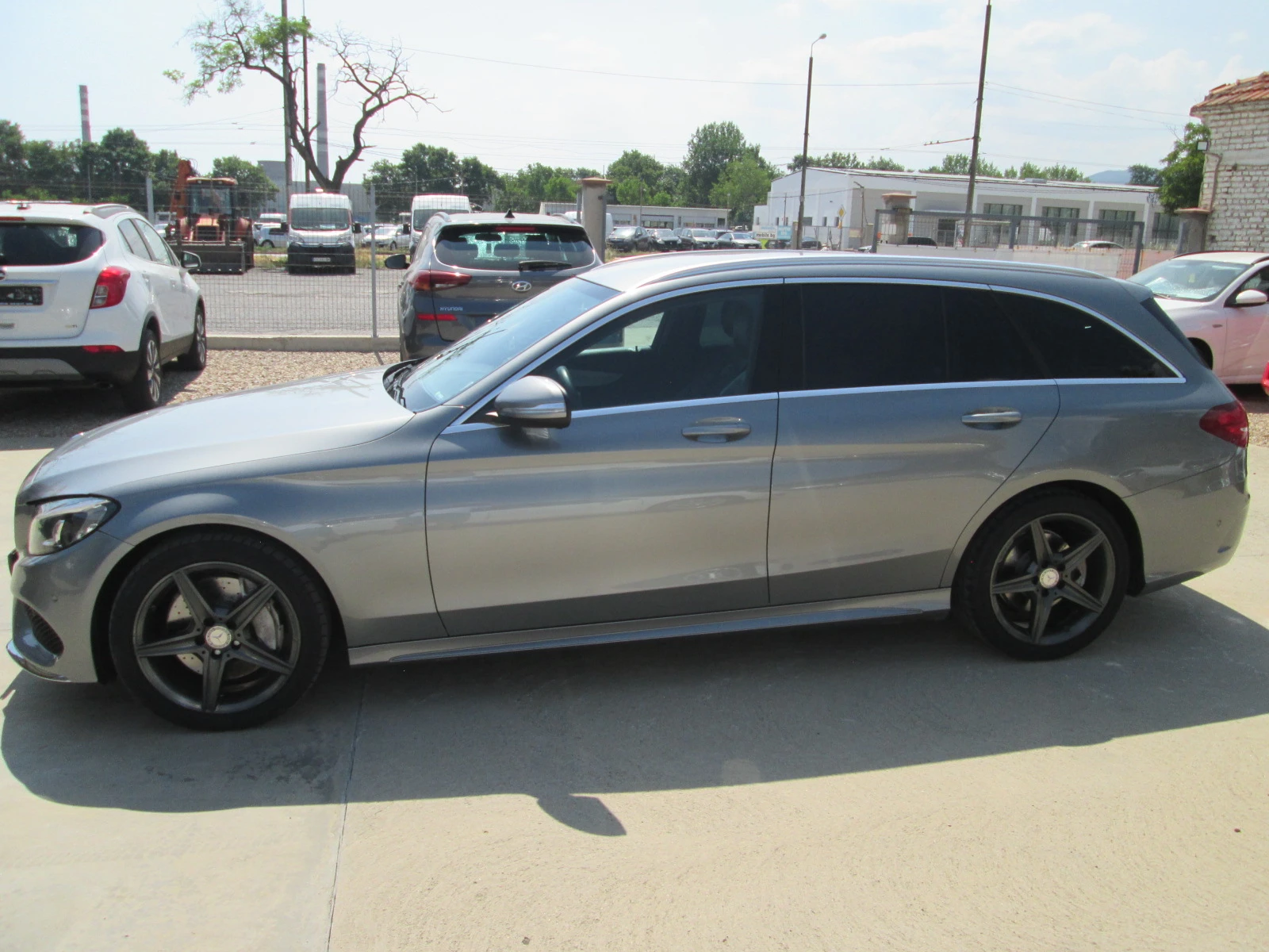 Mercedes-Benz C 250 AMG pack напълно обслуже - изображение 7