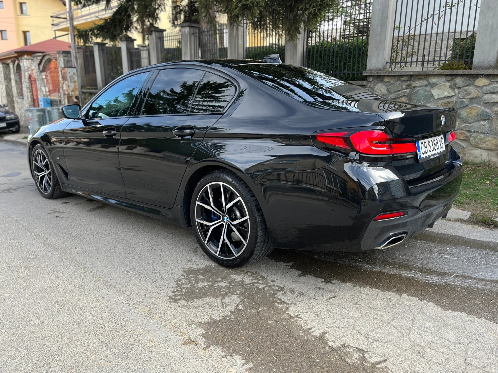 BMW 530 xD M-Pack Facelift официален сервиз - изображение 7