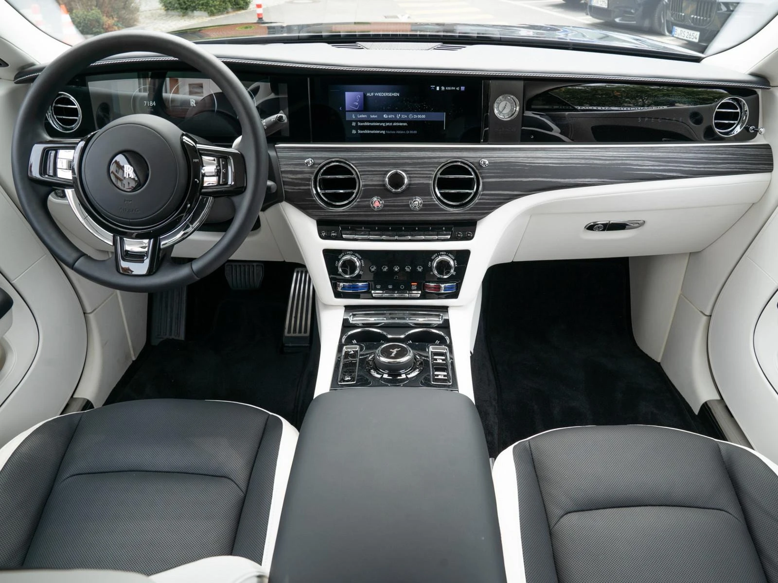 Rolls-Royce Spectre BESPOKE SHOOTING STAR HEAD UP | Mobile.bg   14