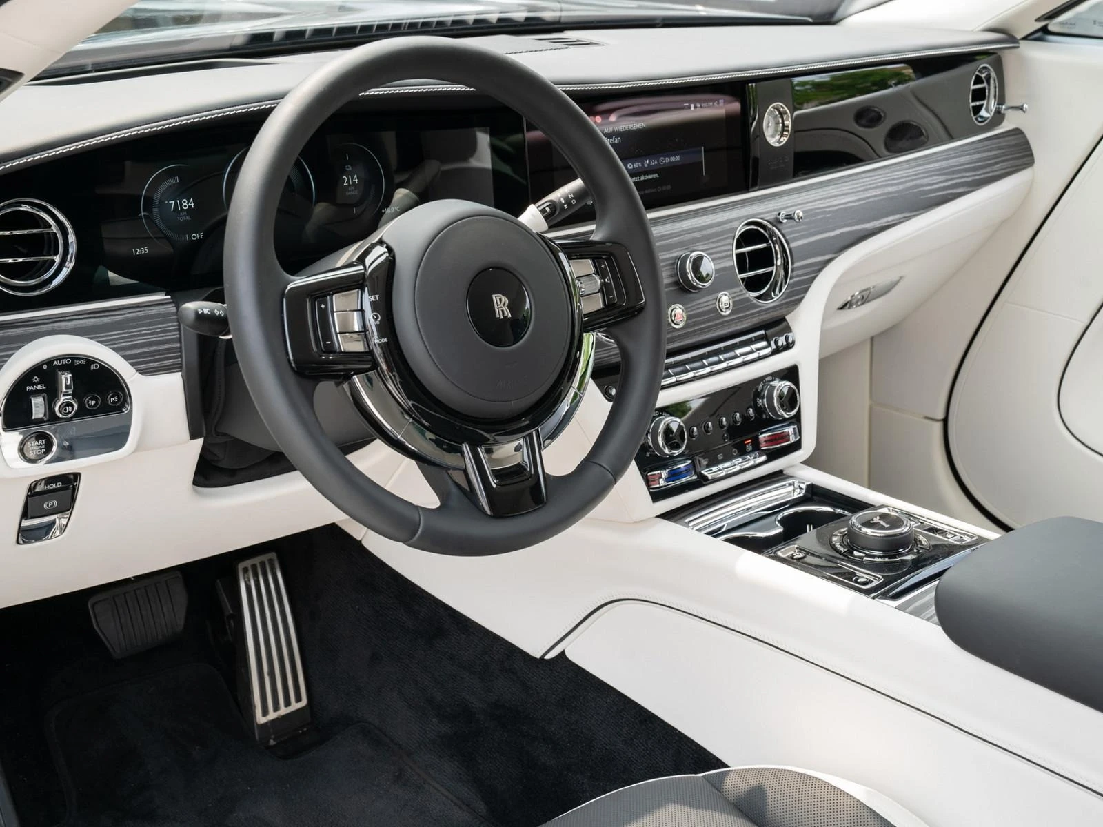 Rolls-Royce Spectre BESPOKE SHOOTING STAR HEAD UP - изображение 10