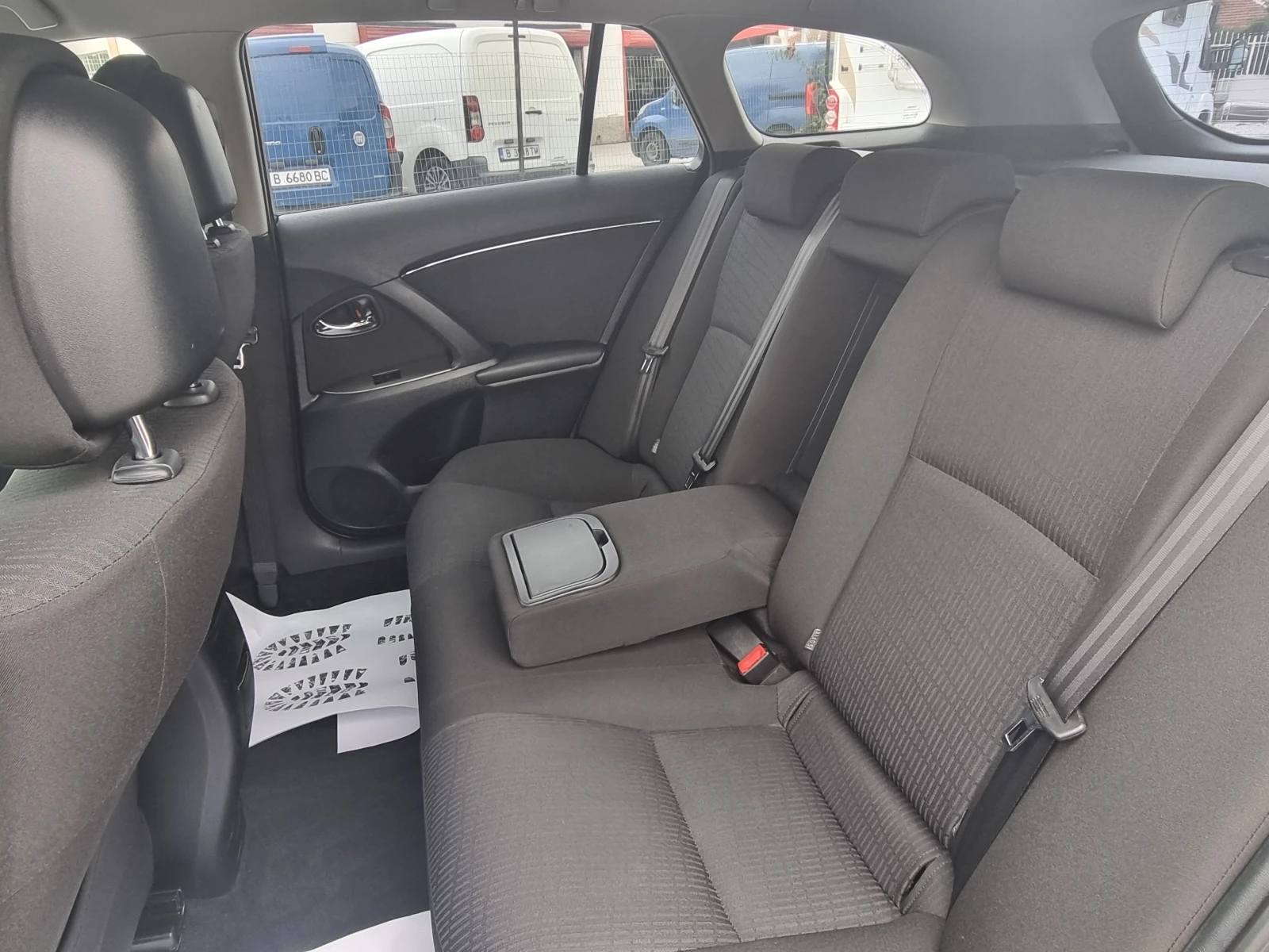 Toyota Avensis 2.2, D-CAT, EURO5, A | Mobile.bg   14