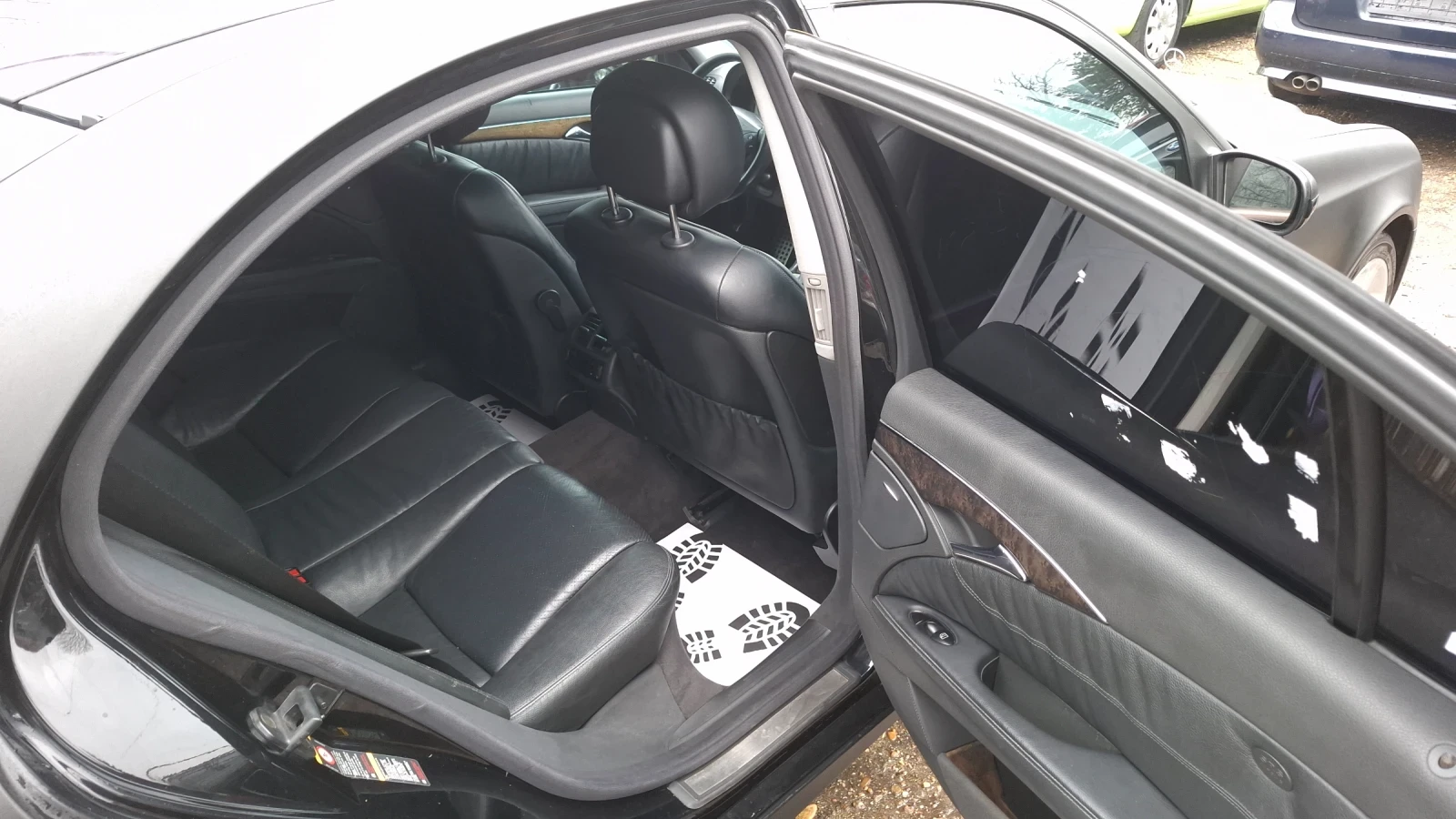 Mercedes-Benz E 320 204кс/Автоматик /Нави/Авангард, снимка 11 - Автомобили и джипове - 54027374