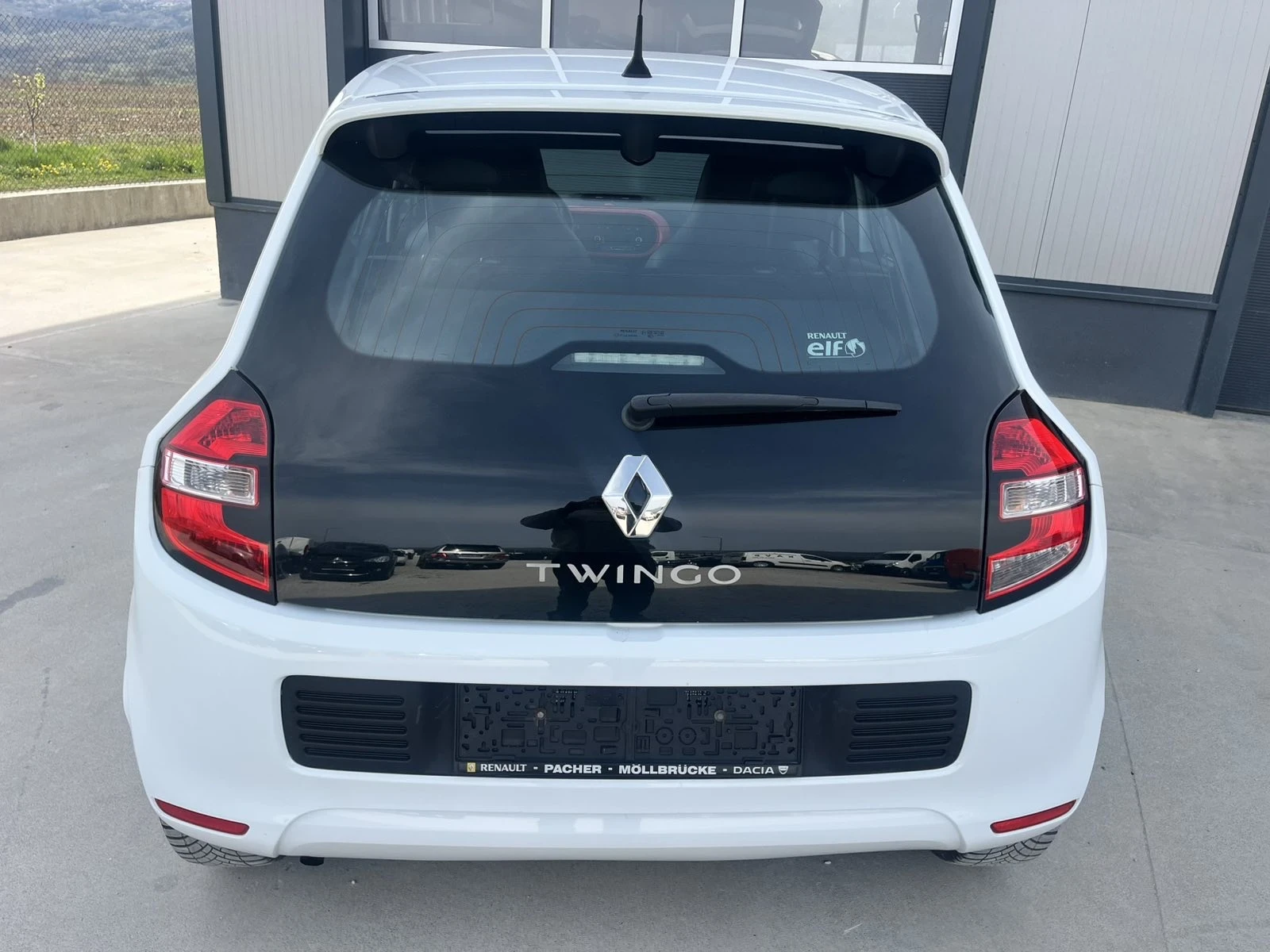 Renault Twingo ЕВРО 6, снимка 4 - Автомобили и джипове - 54188511