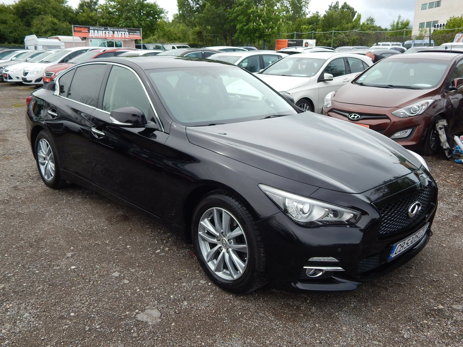 Infiniti Q50 2.2D, снимка 3 - Автомобили и джипове - 54580300