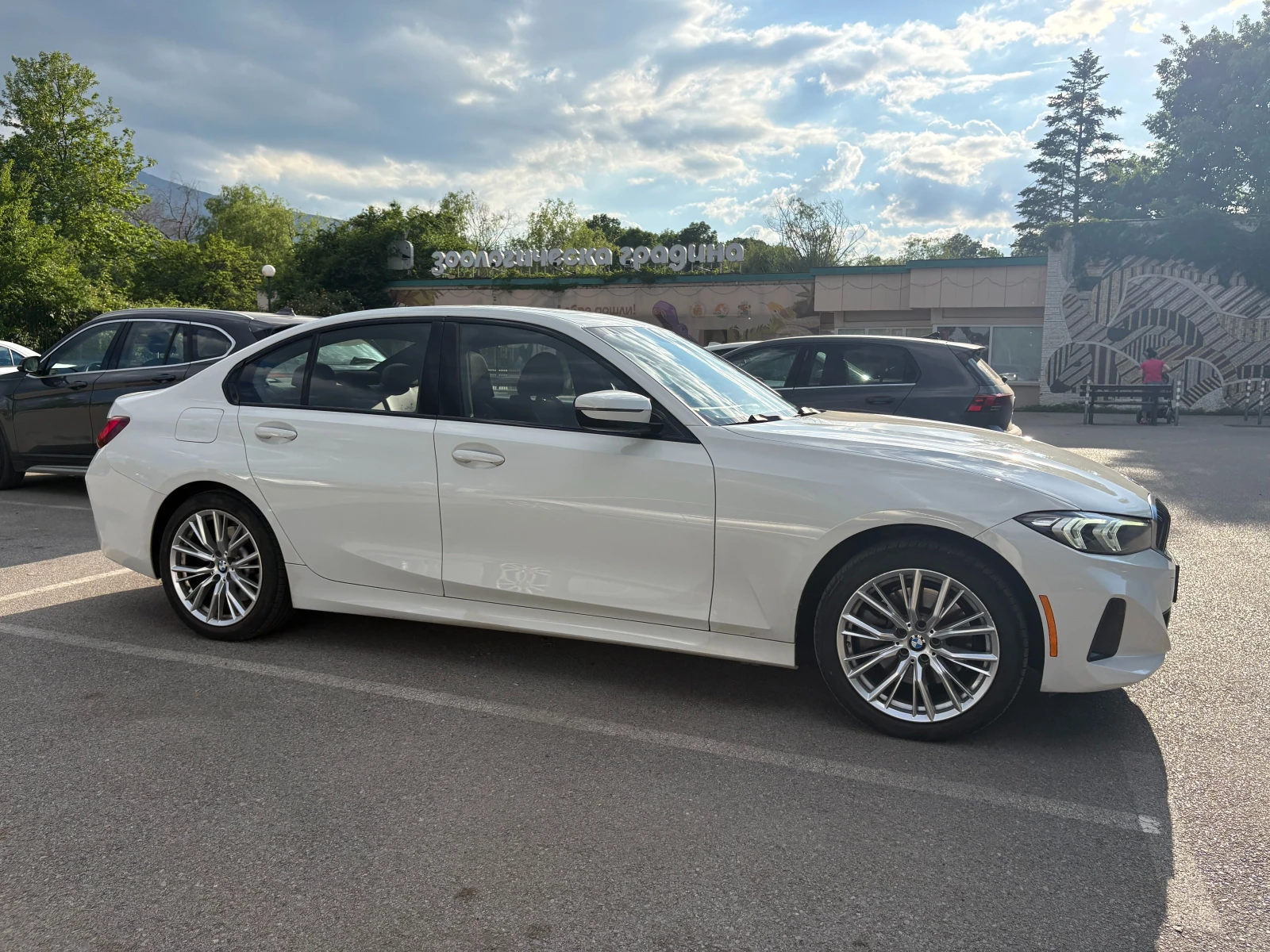 BMW 330 xDrive, снимка 5 - Автомобили и джипове - 54691071