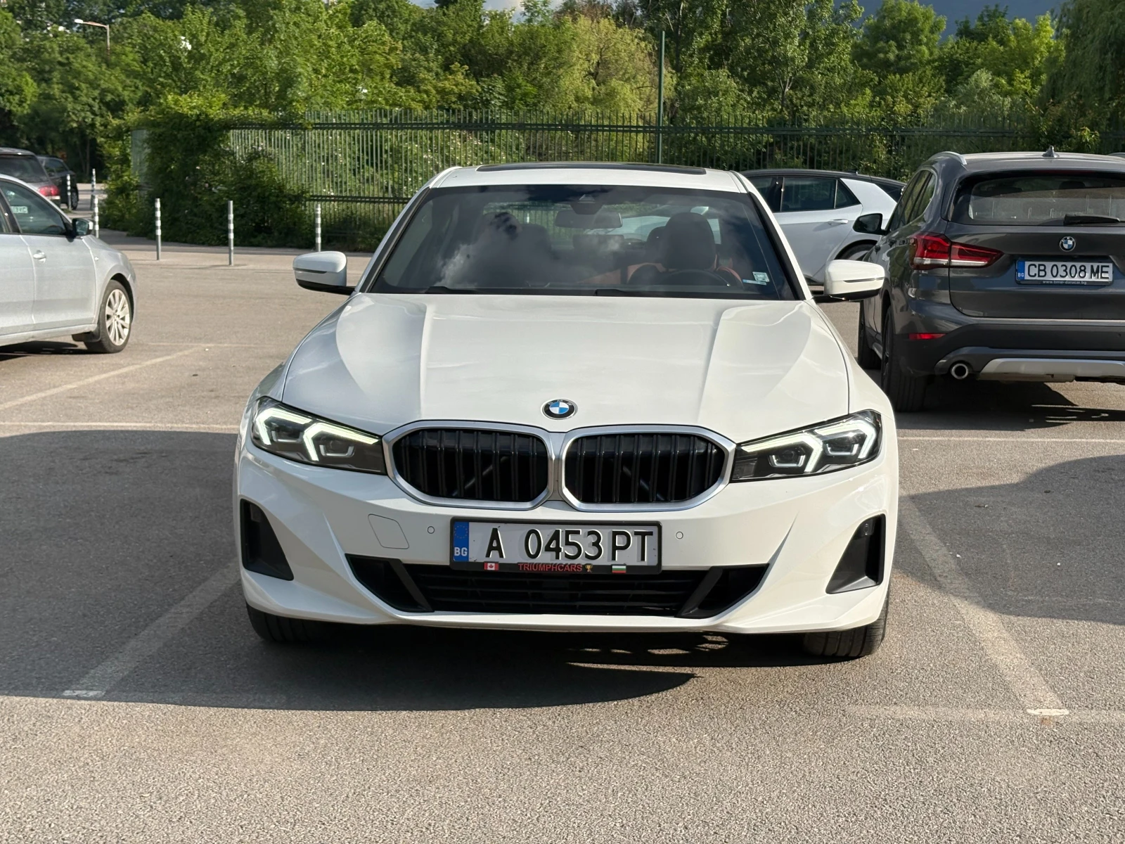 BMW 330 xDrive, снимка 3 - Автомобили и джипове - 54691071