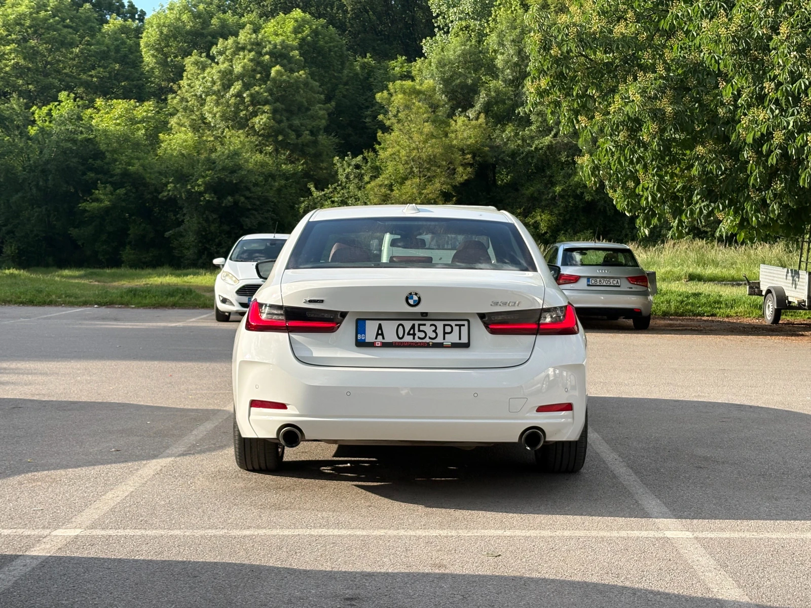 BMW 330 xDrive, снимка 7 - Автомобили и джипове - 54691071