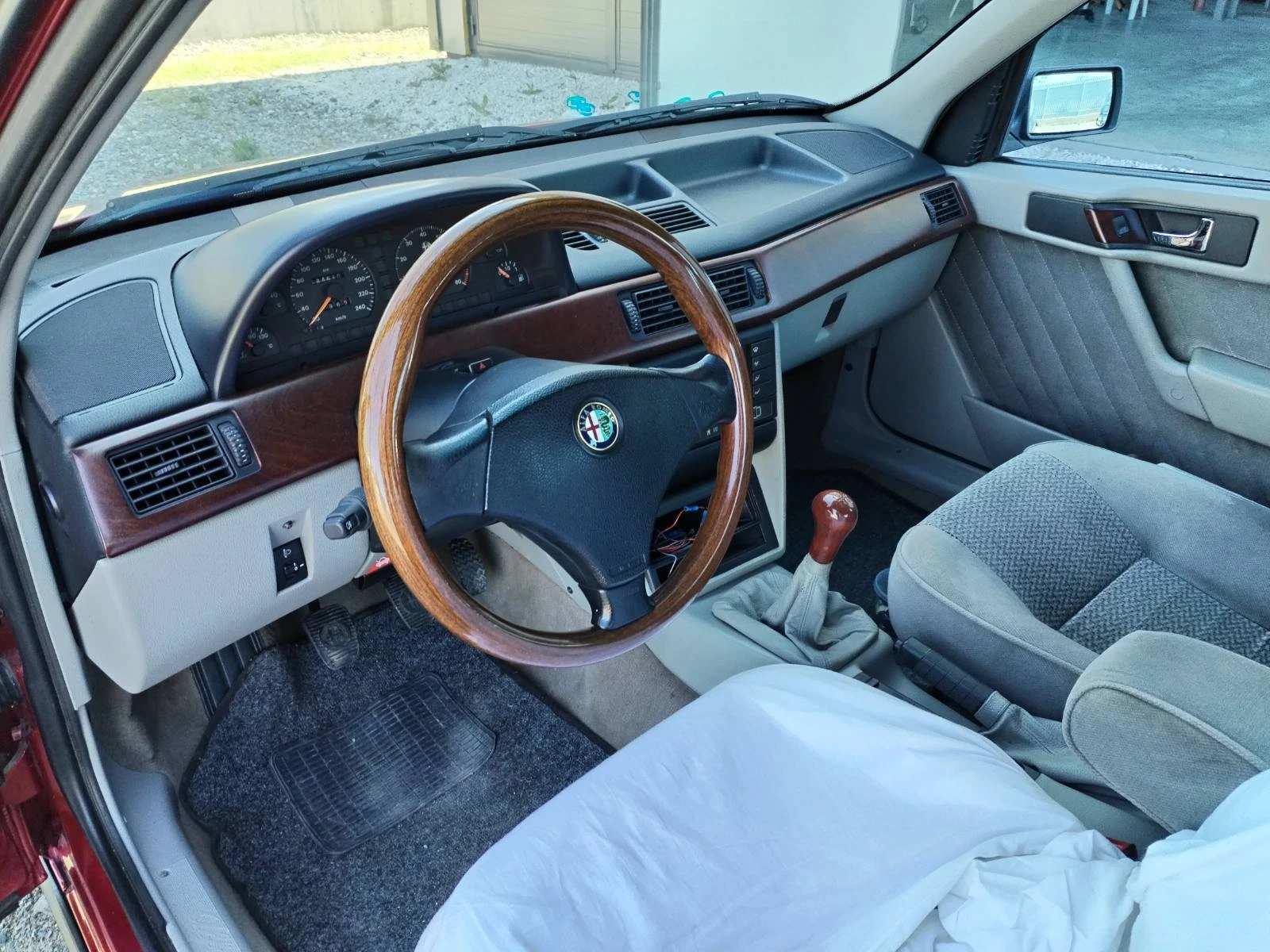 Alfa Romeo 155 2.0 Twin Spark, снимка 5 - Автомобили и джипове - 54961337