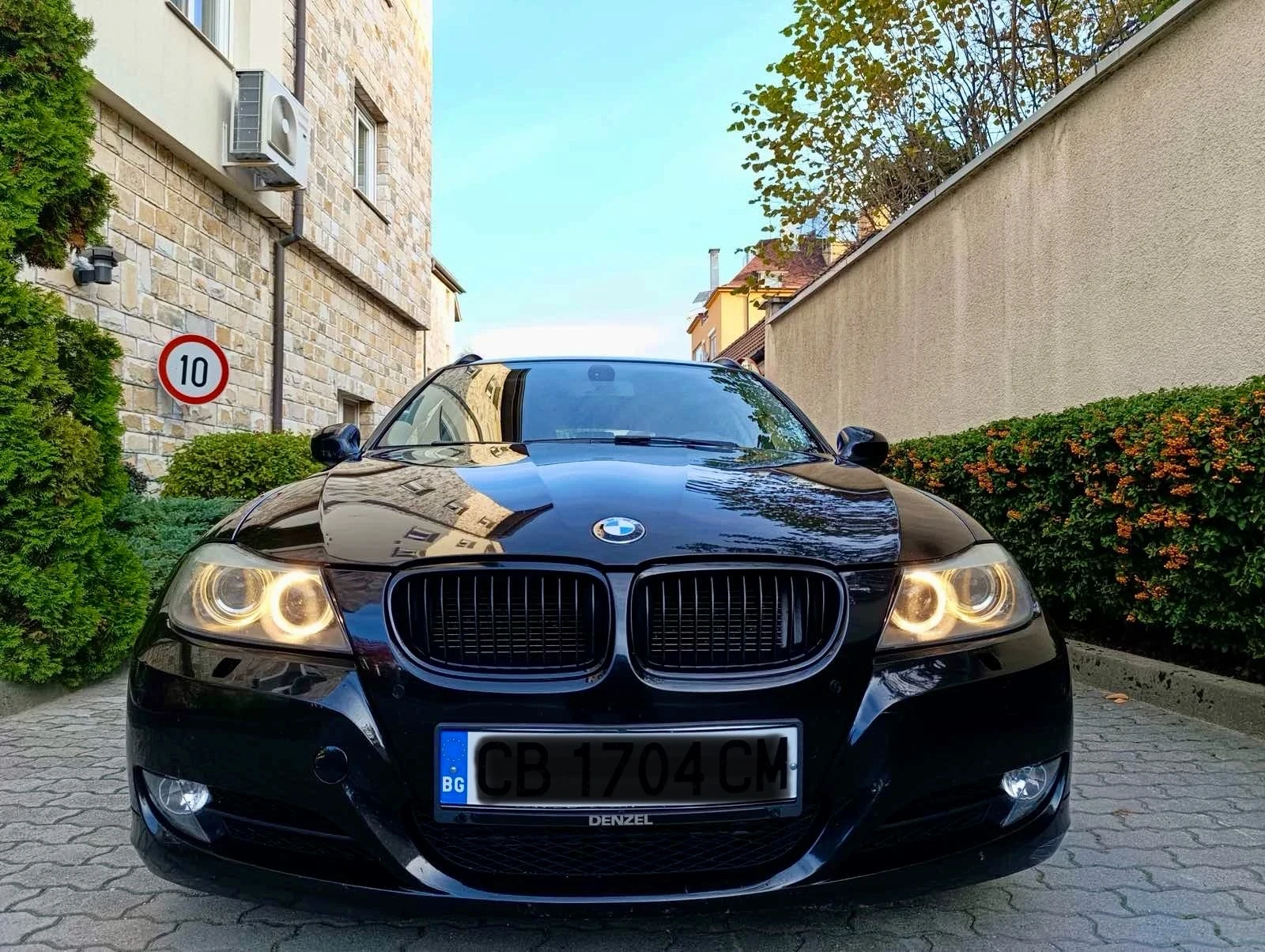 BMW 318 d Touring, снимка 2 - Автомобили и джипове - 54983499