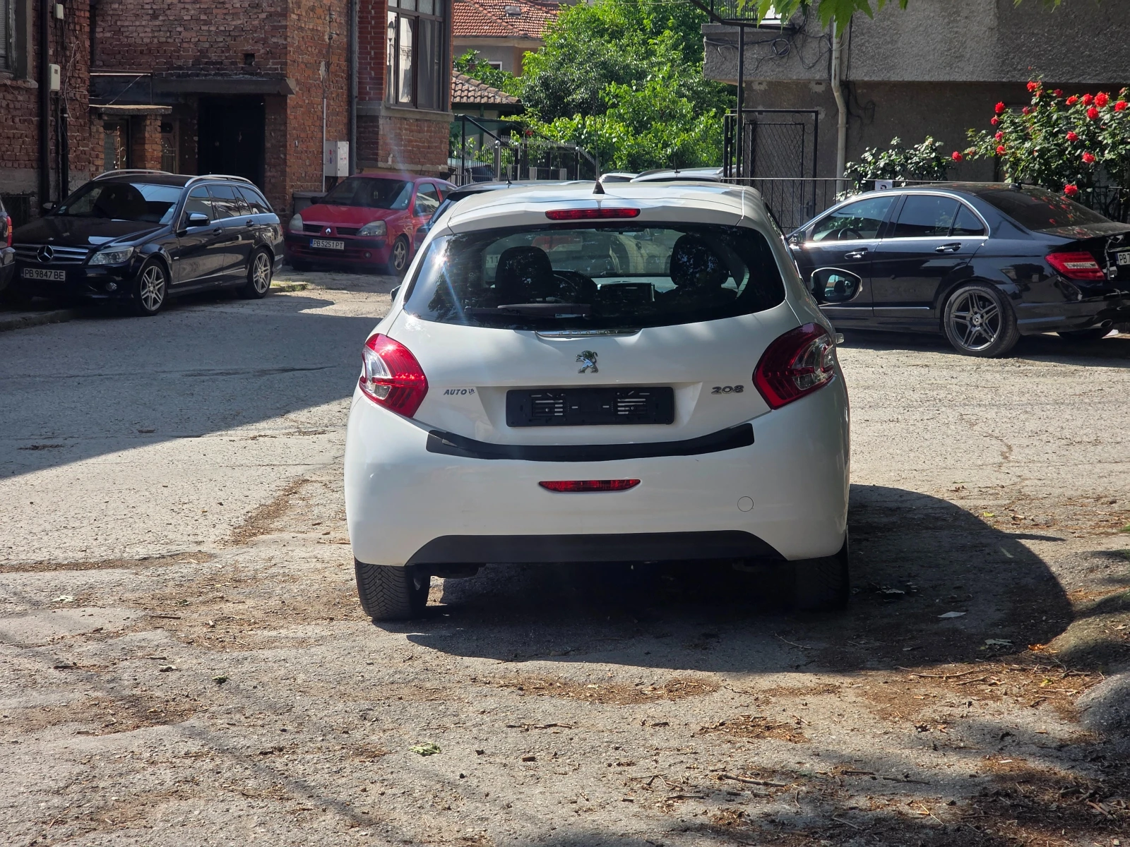 Peugeot 208 1.4i ��� ����� | Mobile.bg � ����������� 6