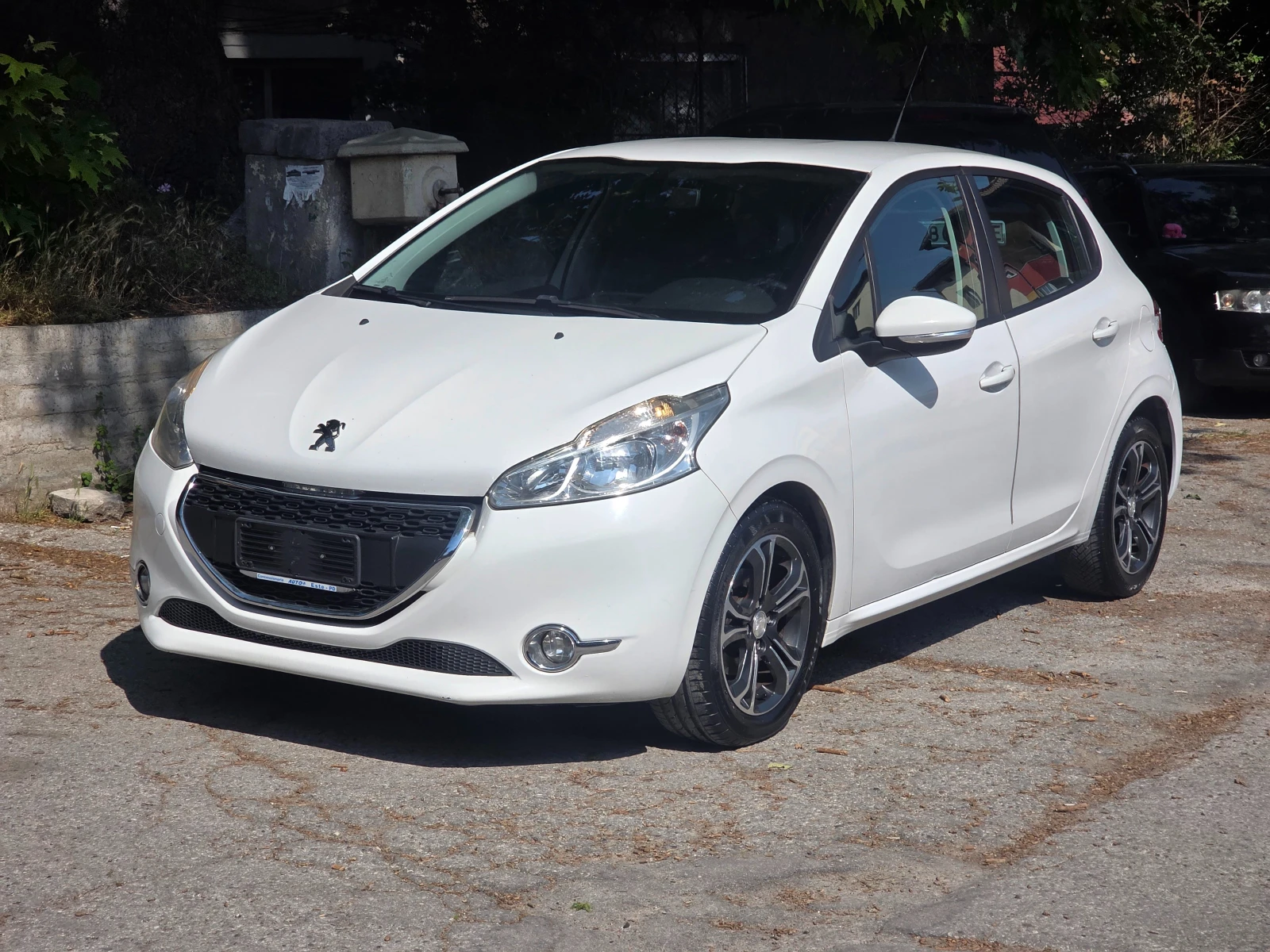Peugeot 208 1.4i ��� ����� | Mobile.bg � ����������� 1