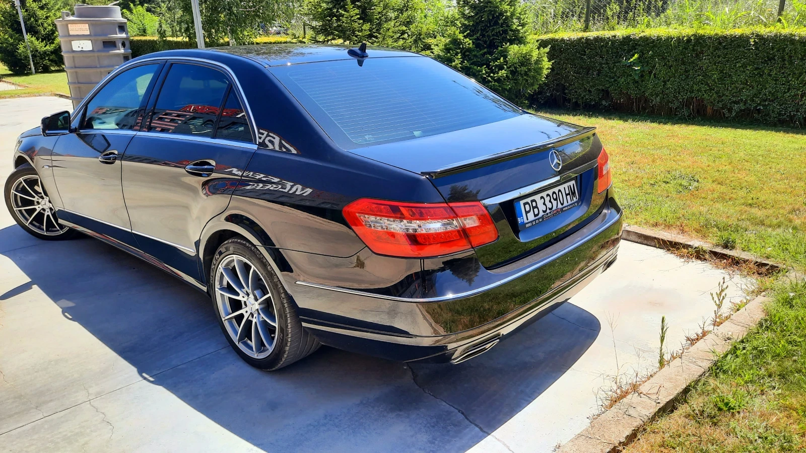 Mercedes-Benz E 350, снимка 5 - Автомобили и джипове - 55386189