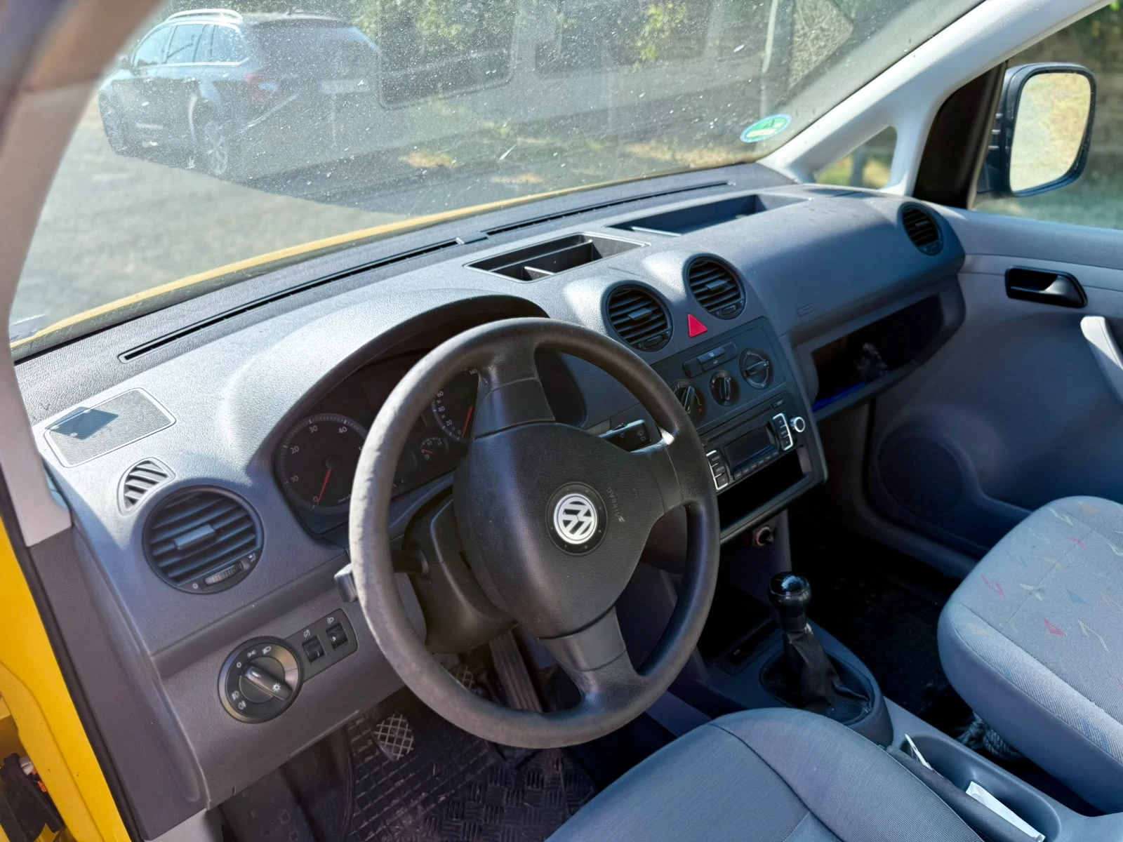 VW Caddy 1.9 TDI * НЕМСКИ ВНОС* РЕАЛНИ КИЛОМЕТРИ* ТОВАРЕН , снимка 14 - Автомобили и джипове - 55610768