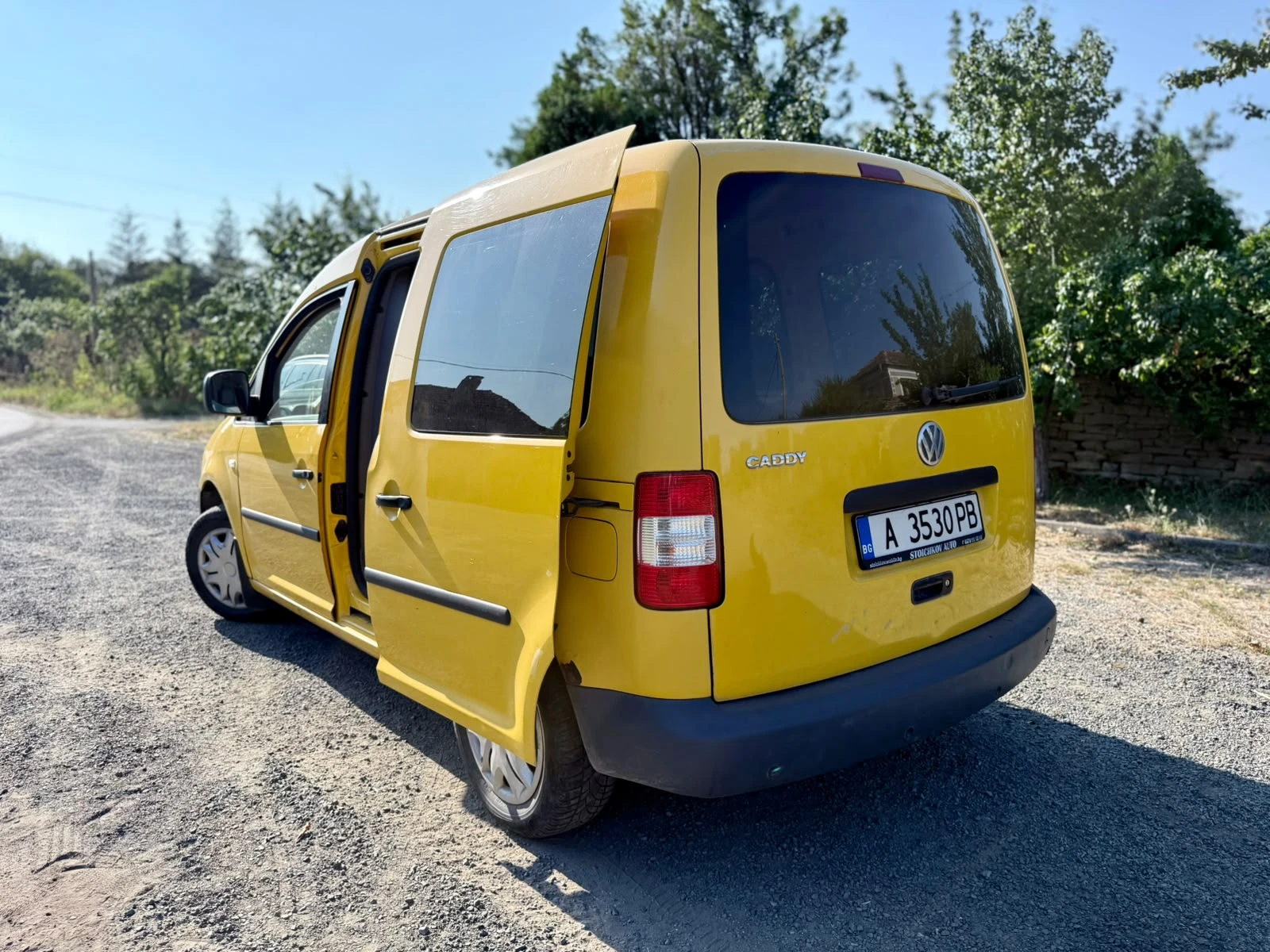 VW Caddy 1.9 TDI * НЕМСКИ ВНОС* РЕАЛНИ КИЛОМЕТРИ* ТОВАРЕН , снимка 4 - Автомобили и джипове - 55610768