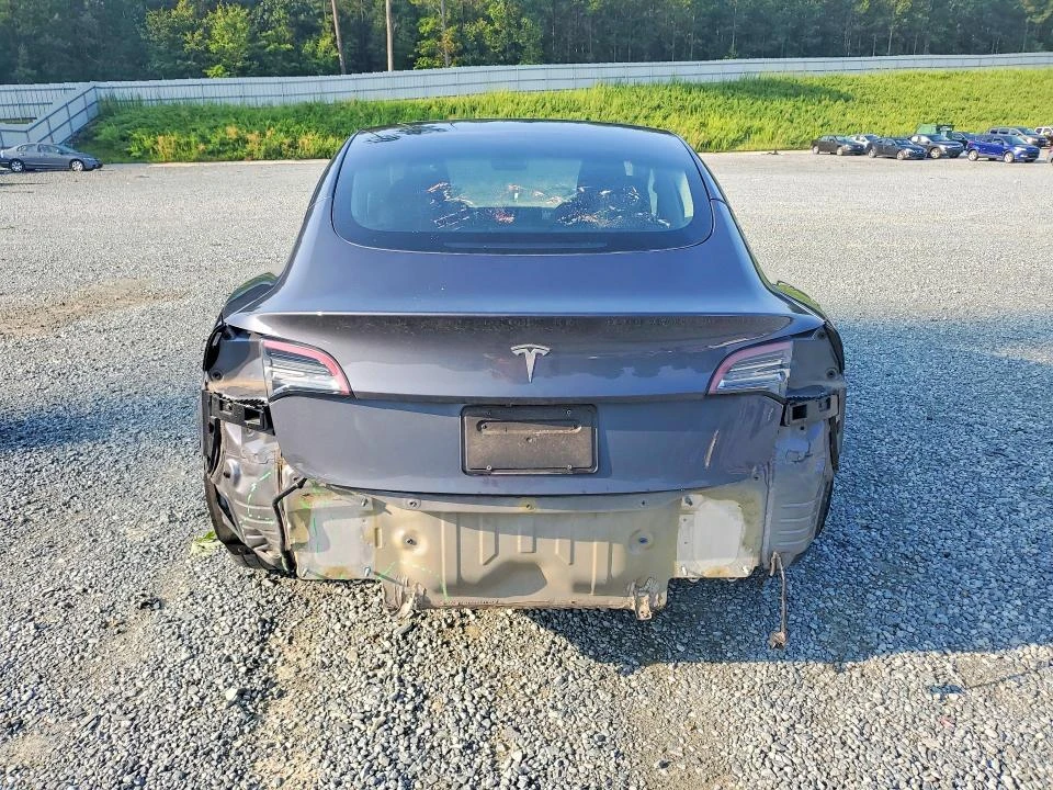 Tesla Model 3 | Mobile.bg � ����������� 6