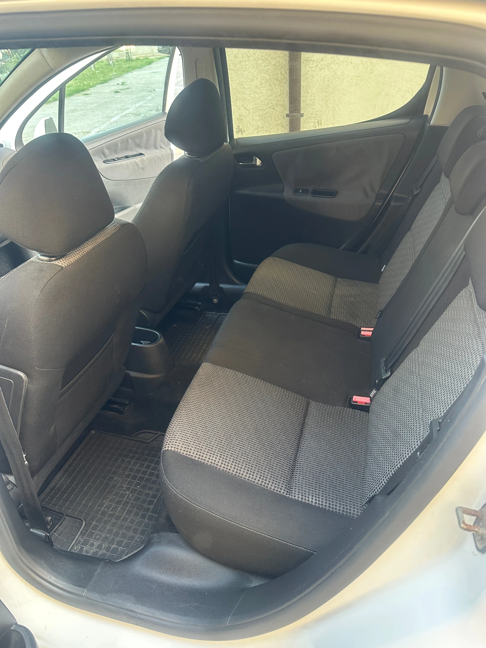 Peugeot 207 Панорама* Face, снимка 16 - Автомобили и джипове - 55841328