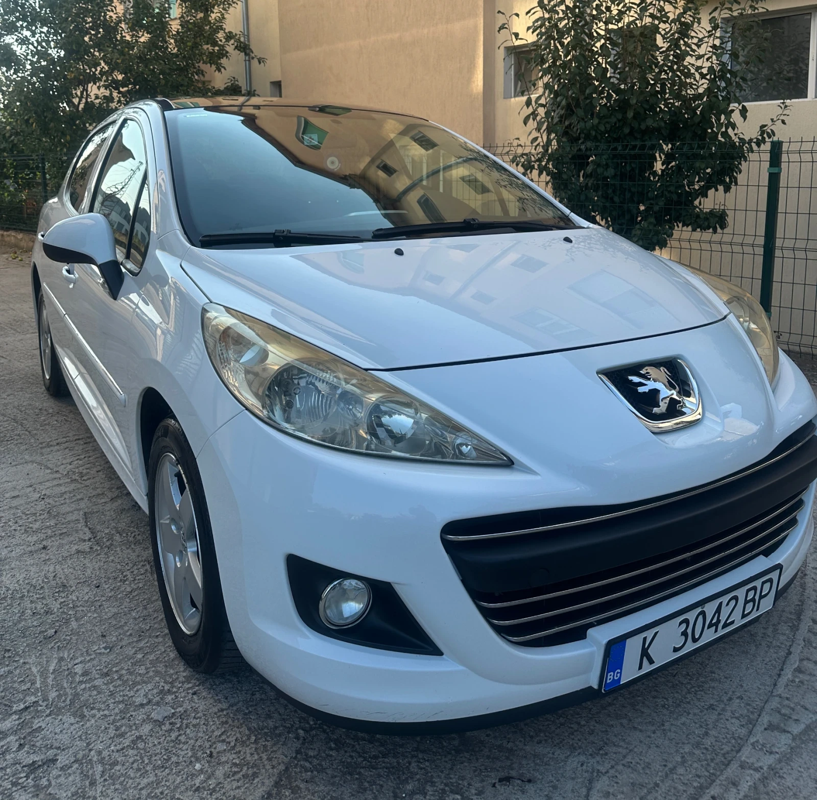 Peugeot 207 Панорама* Face, снимка 3 - Автомобили и джипове - 55841328