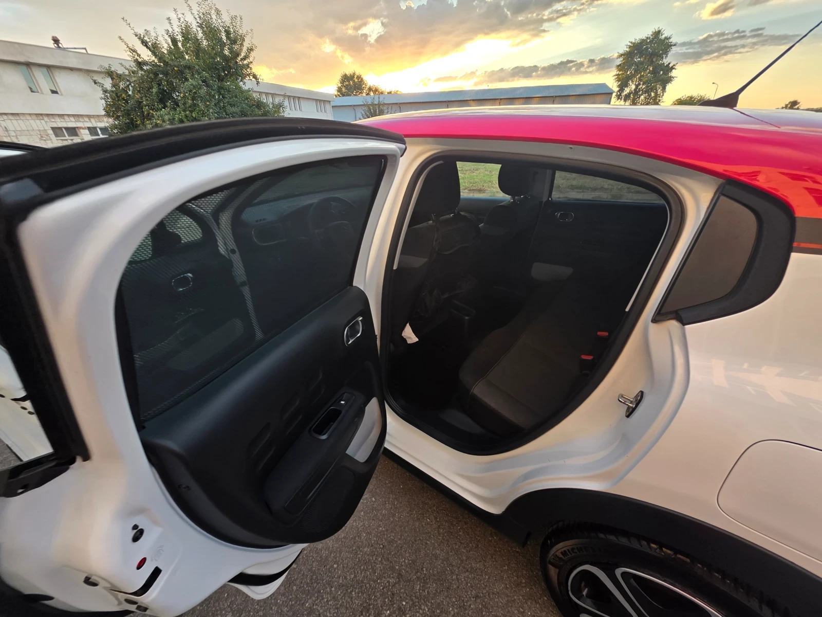 Citroen C3 Feel PureTech, снимка 12 - Автомобили и джипове - 55943784
