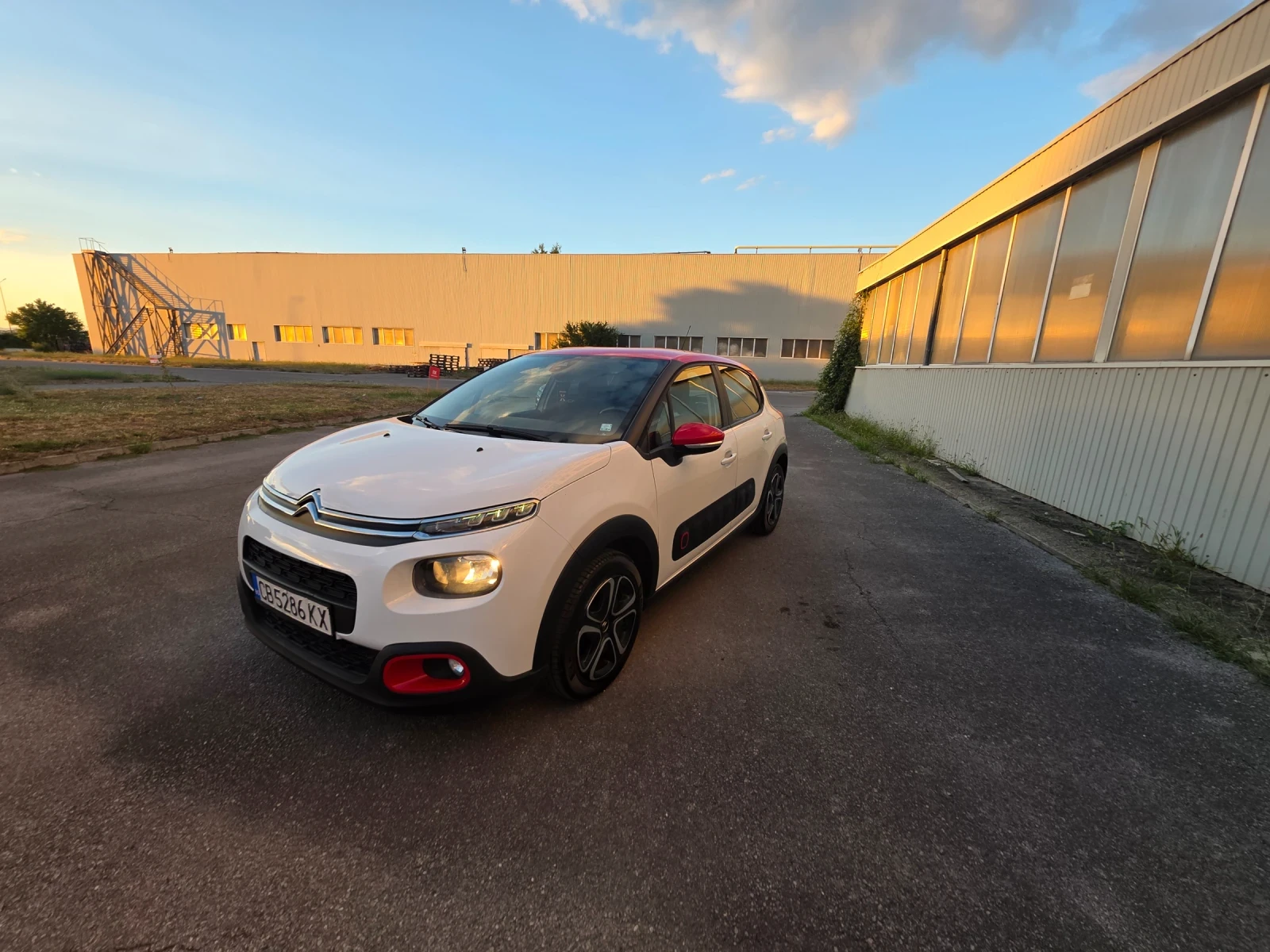 Citroen C3 Feel PureTech, снимка 16 - Автомобили и джипове - 55943784