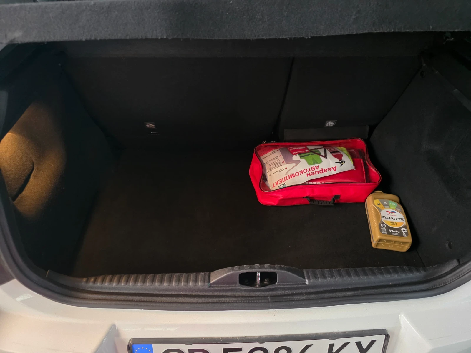 Citroen C3 Feel PureTech, снимка 14 - Автомобили и джипове - 55943784