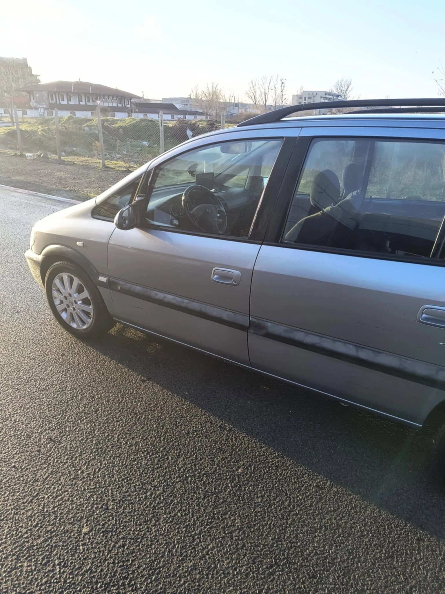 Opel Zafira CNG, снимка 3 - Автомобили и джипове - 56370348