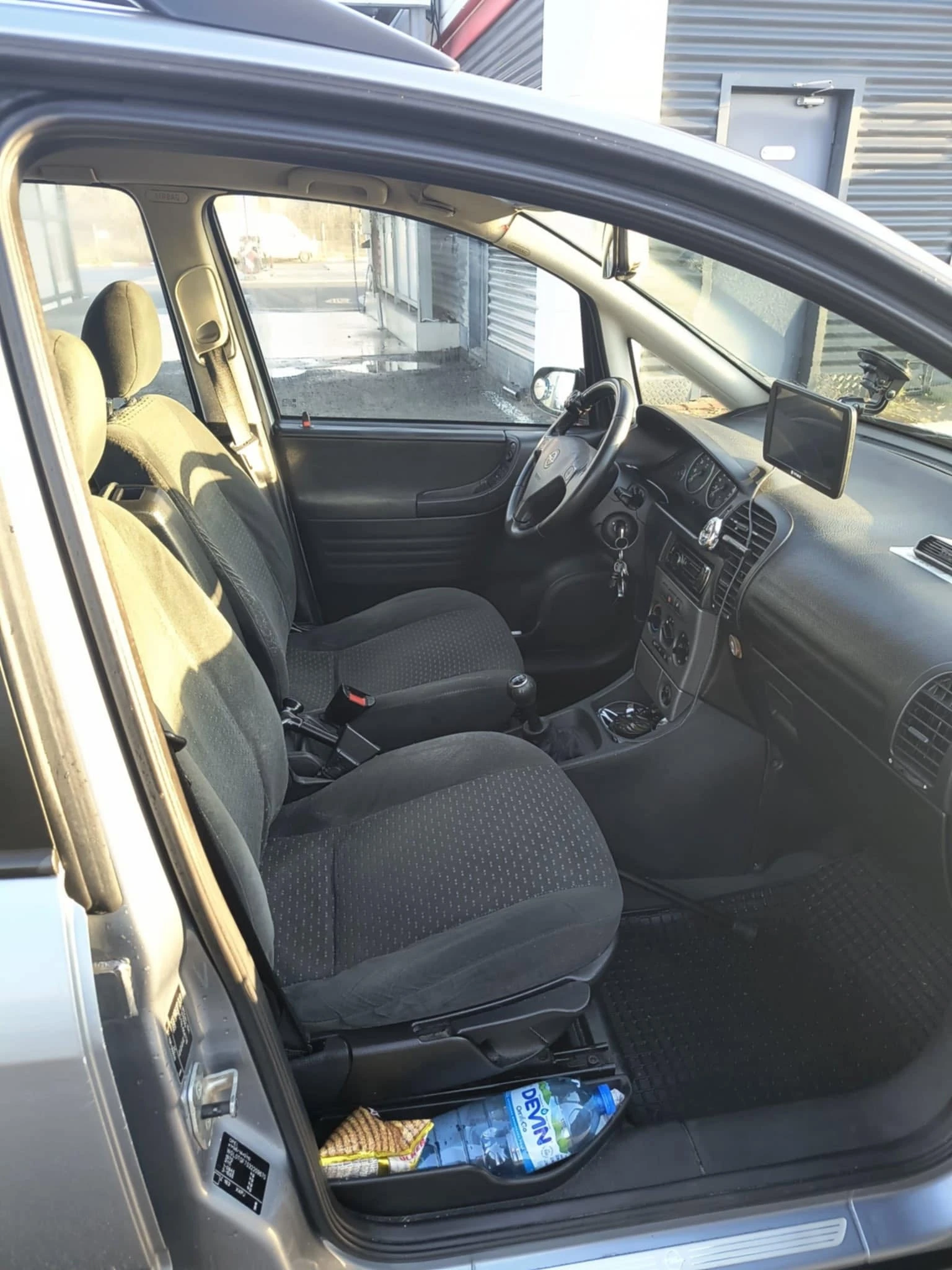 Opel Zafira CNG, снимка 4 - Автомобили и джипове - 56370348