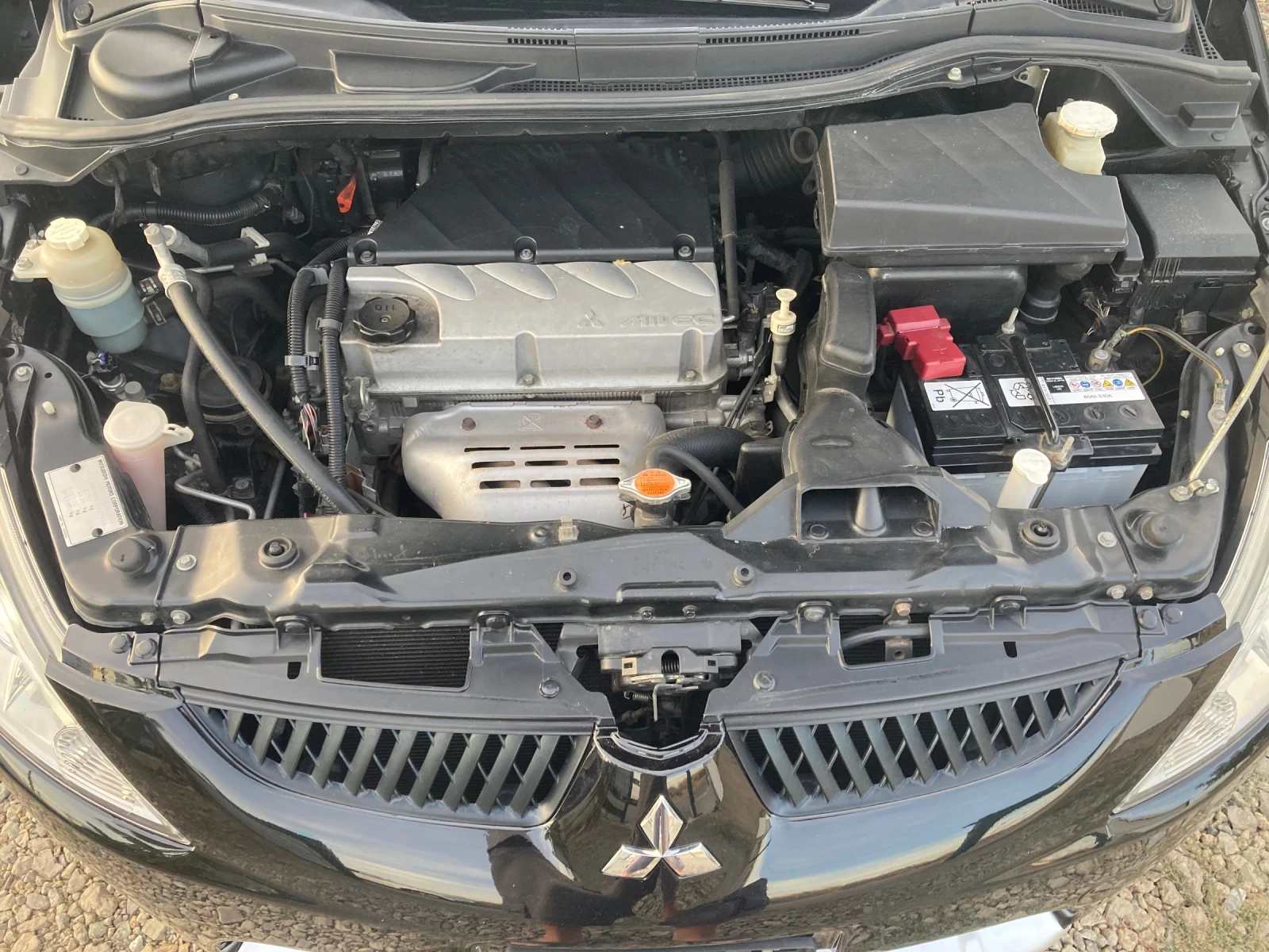 Mitsubishi Grandis 2.4Automat | Mobile.bg � ����������� 11