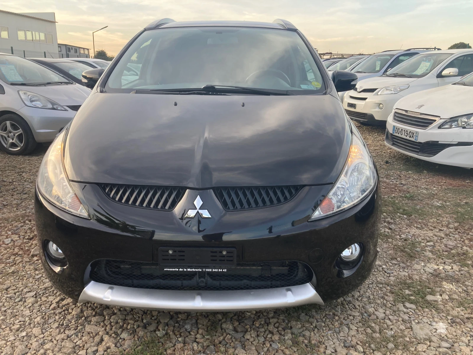 Mitsubishi Grandis 2.4Automat