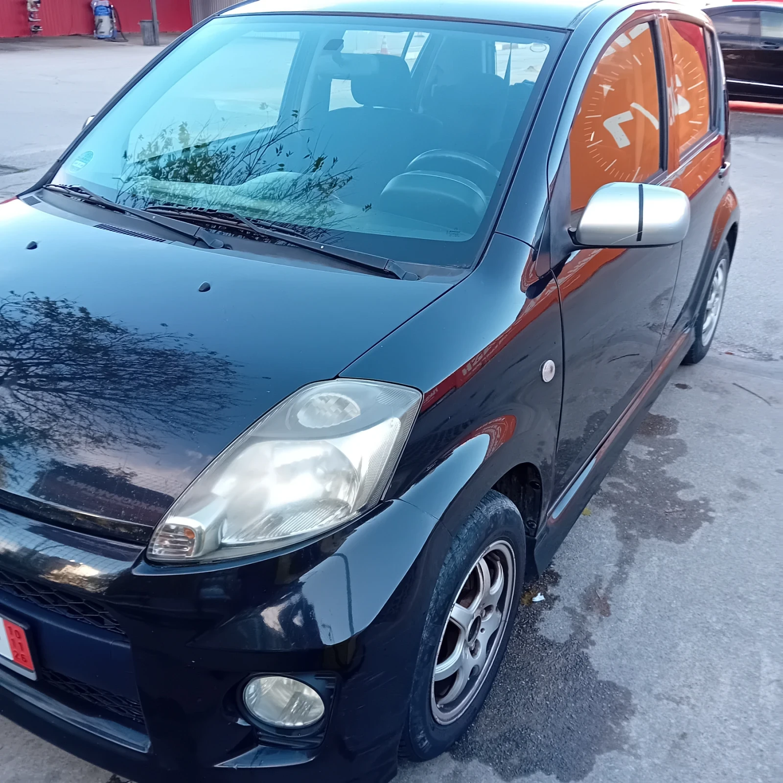 Daihatsu Sirion 1.5, снимка 5 - Автомобили и джипове - 56546149