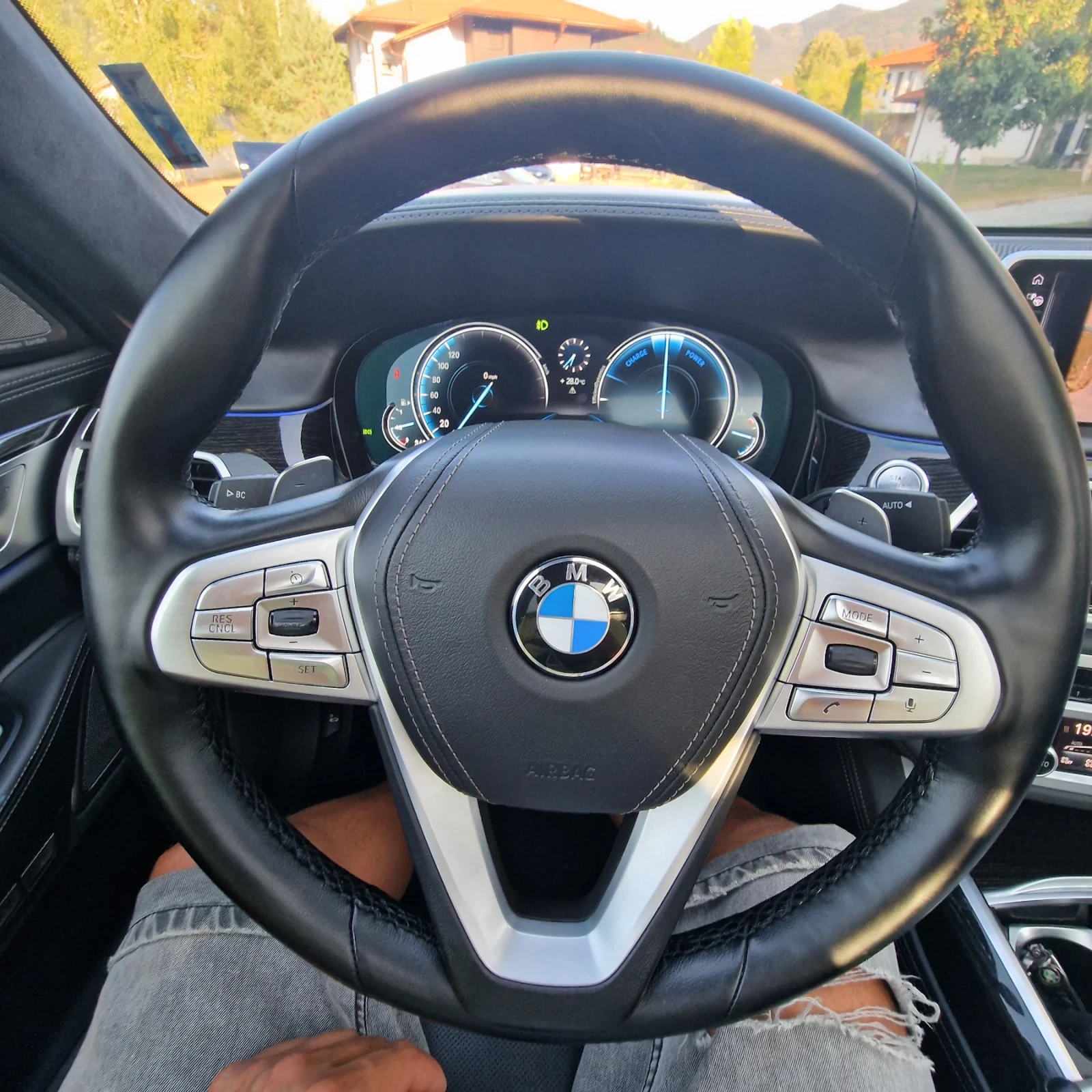 BMW 750 750l x-drive, снимка 13 - Автомобили и джипове - 56683668