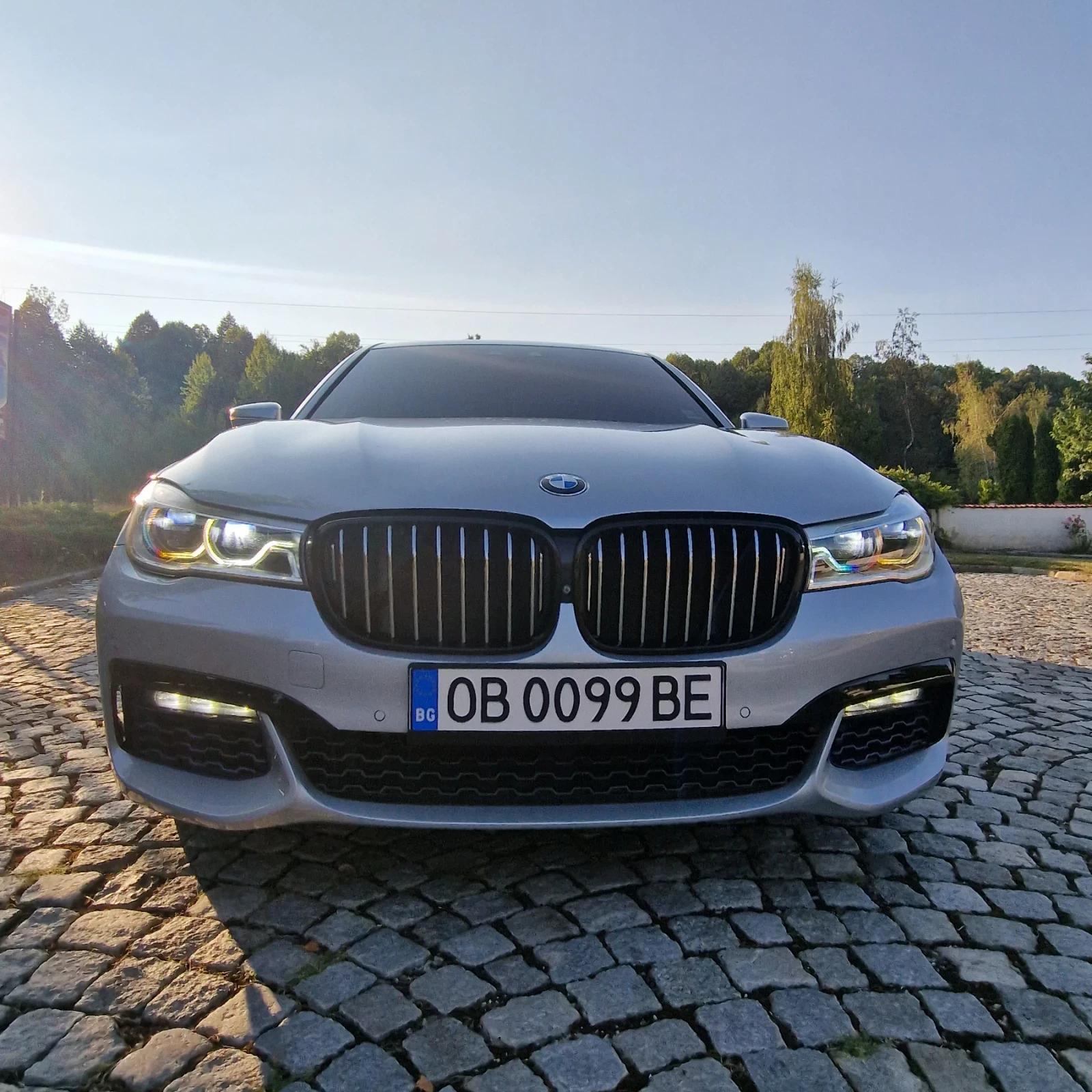 BMW 750 750l x-drive, снимка 8 - Автомобили и джипове - 56683668