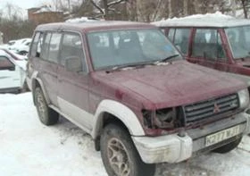     Mitsubishi Pajero 3.0 i 3.5i