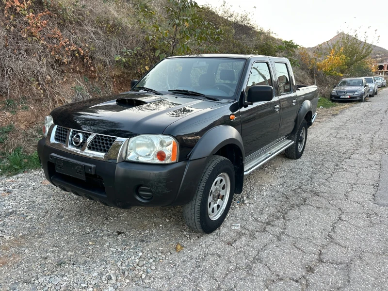 Nissan Navara 4х4, снимка 2 - Автомобили и джипове - 47870876