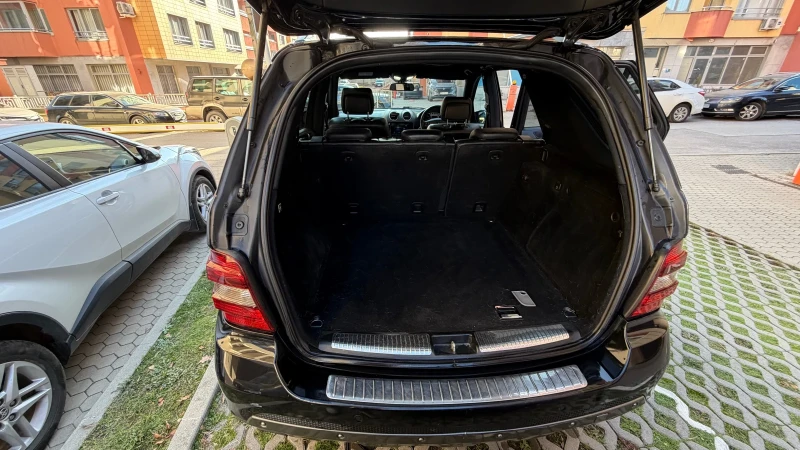 Mercedes-Benz ML 320, снимка 16 - Автомобили и джипове - 52794076