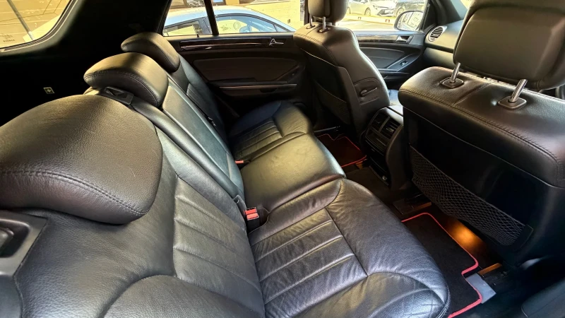 Mercedes-Benz ML 320, снимка 15 - Автомобили и джипове - 52794076