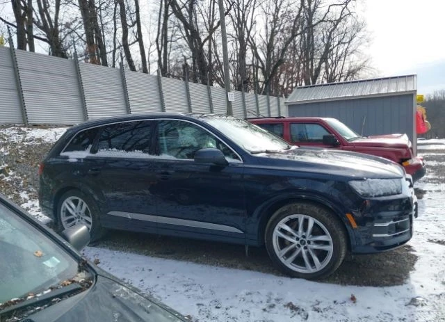 Audi Q7 3.0T Premium* DISTRONIC* BOSE* м.точка* L.ASSIST* , снимка 4 - Автомобили и джипове - 48524015