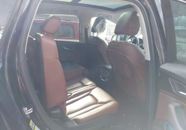 Audi Q7 3.0T Premium* DISTRONIC* BOSE* м.точка* L.ASSIST* , снимка 11 - Автомобили и джипове - 48524015