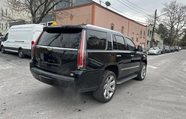 Cadillac Escalade, снимка 4 - Автомобили и джипове - 48757538