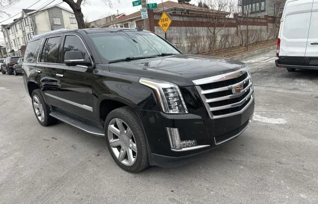 Cadillac Escalade, снимка 1 - Автомобили и джипове - 48757538