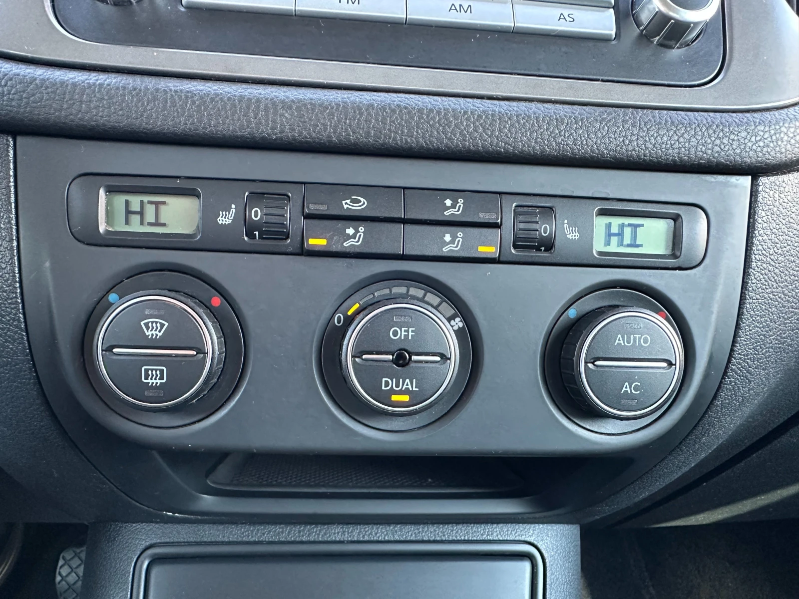 VW Tiguan 2.0d 140 .. | Mobile.bg   15