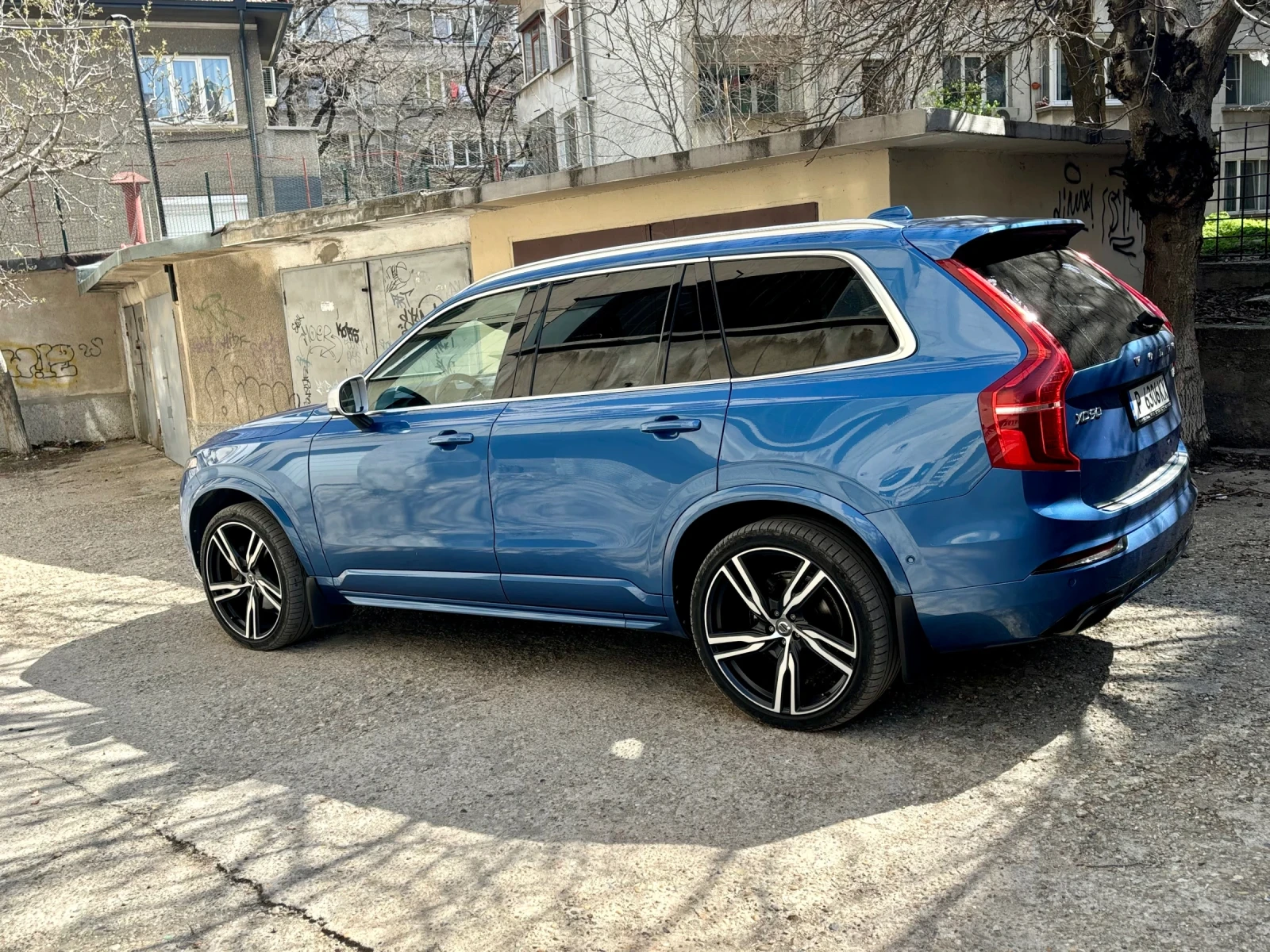 Volvo Xc90 T6 R-Design Polestar  B&W - изображение 4