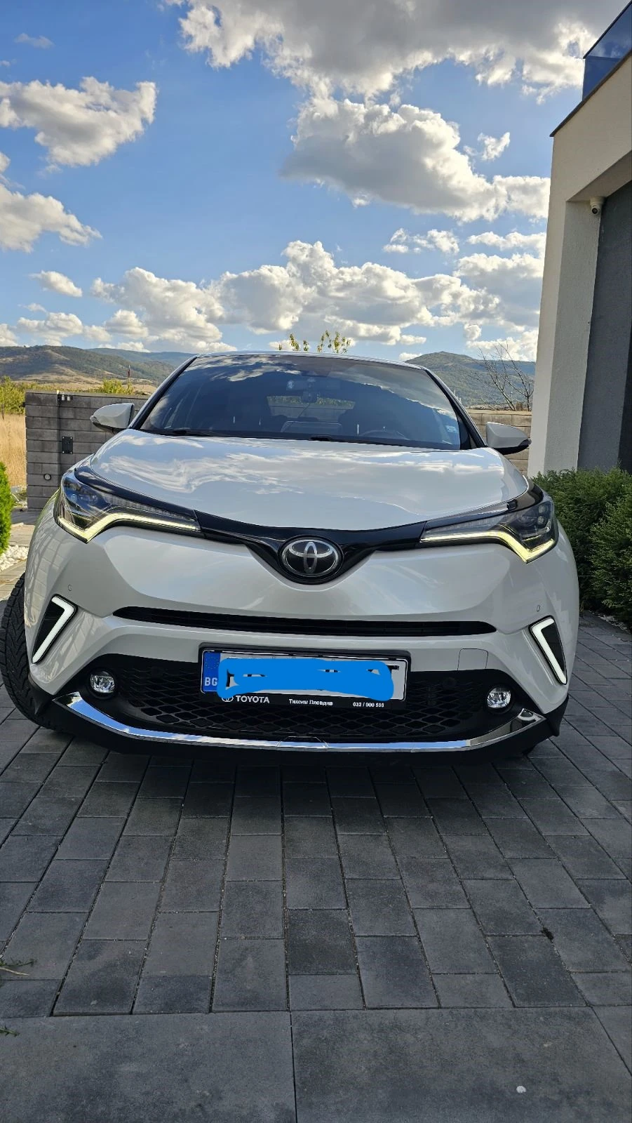 Toyota C-HR Classy 1.2 CVT AWD - изображение 3
