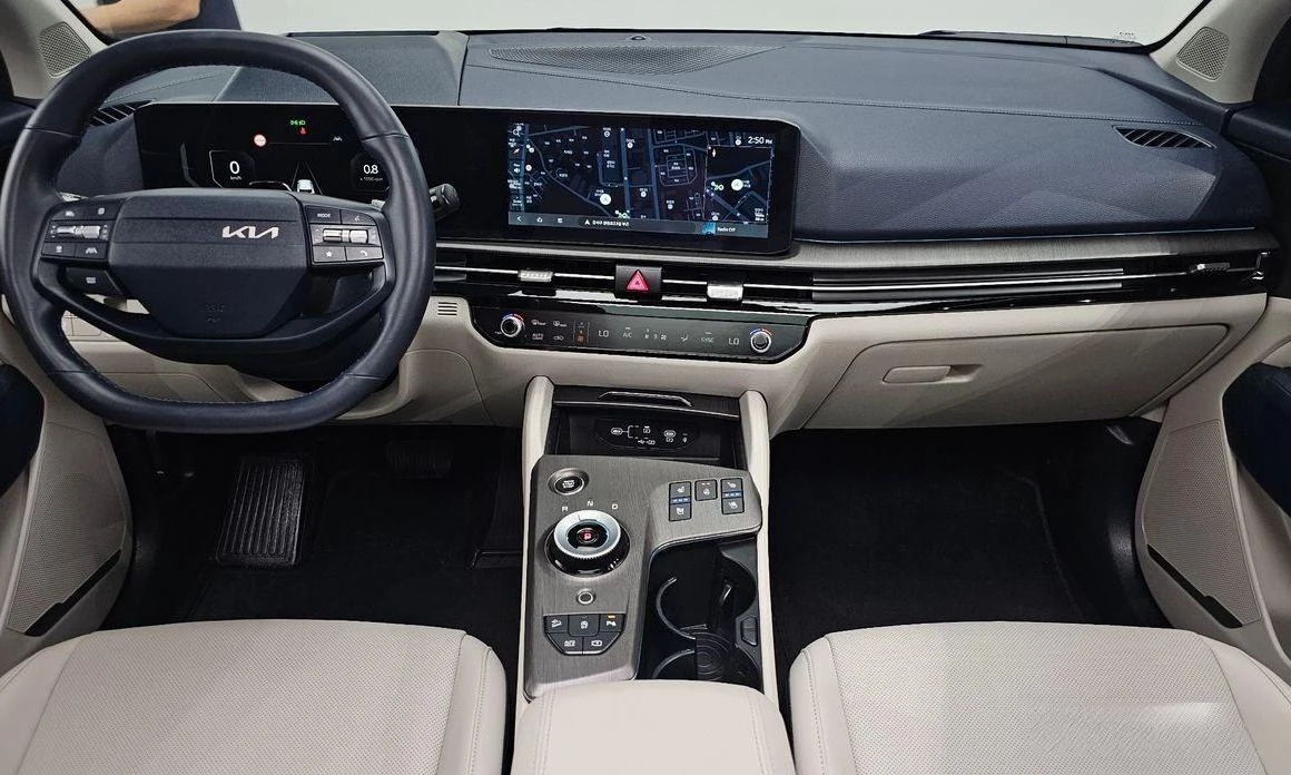 Kia Sportage Gasoline 1.6 Turbo 2WD Signature - изображение 7
