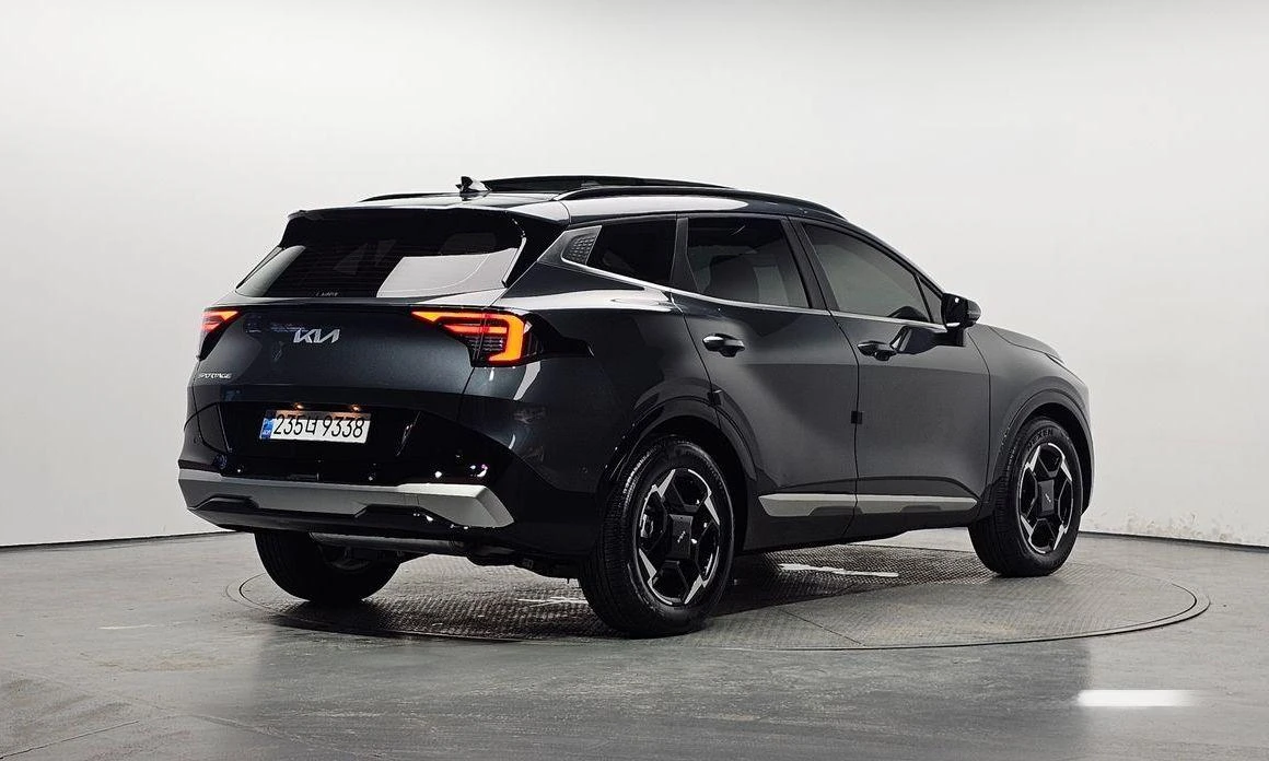 Kia Sportage Gasoline 1.6 Turbo 2WD Signature - изображение 2