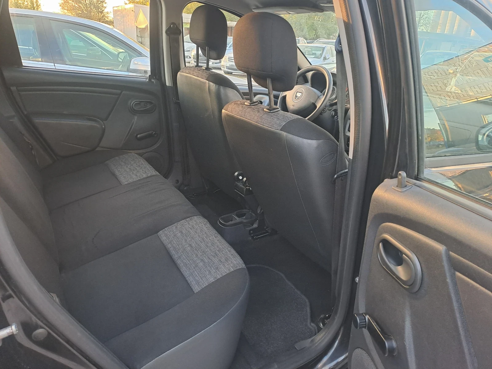 Dacia Duster 1, 5dci.4/4, klima - изображение 10