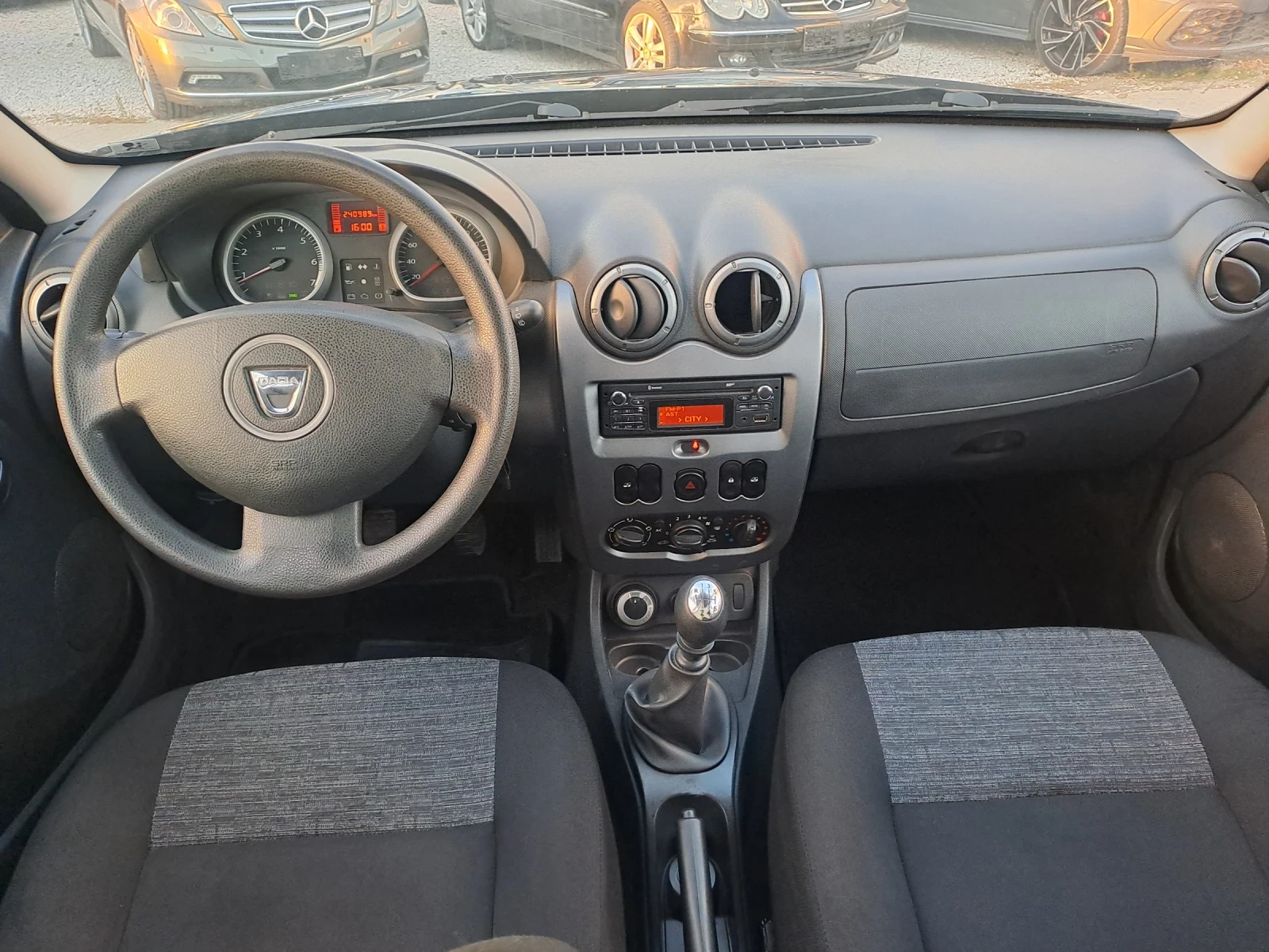 Dacia Duster 1, 5dci.4/4, klima | Mobile.bg — изображение 13