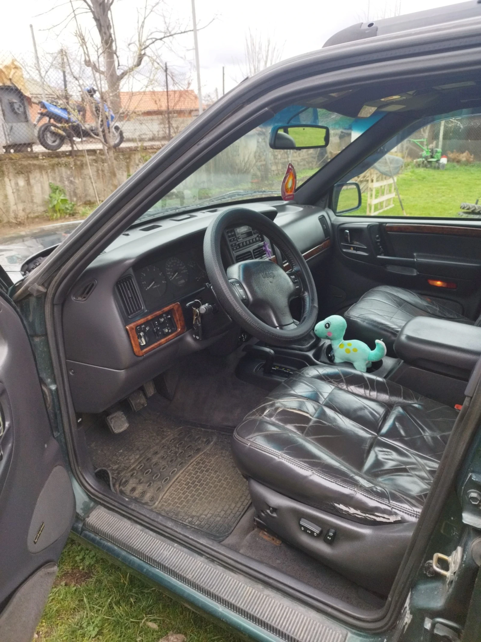 Jeep Grand cherokee 2.5 td, снимка 6 - Автомобили и джипове - 54077621