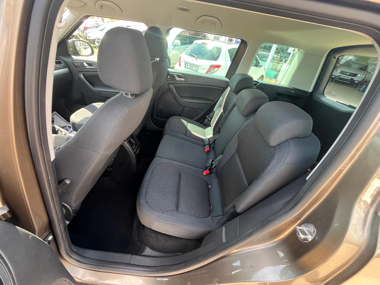 Skoda Yeti 2.0TDI 4X4/ �������� ������� | Mobile.bg � ����������� 9